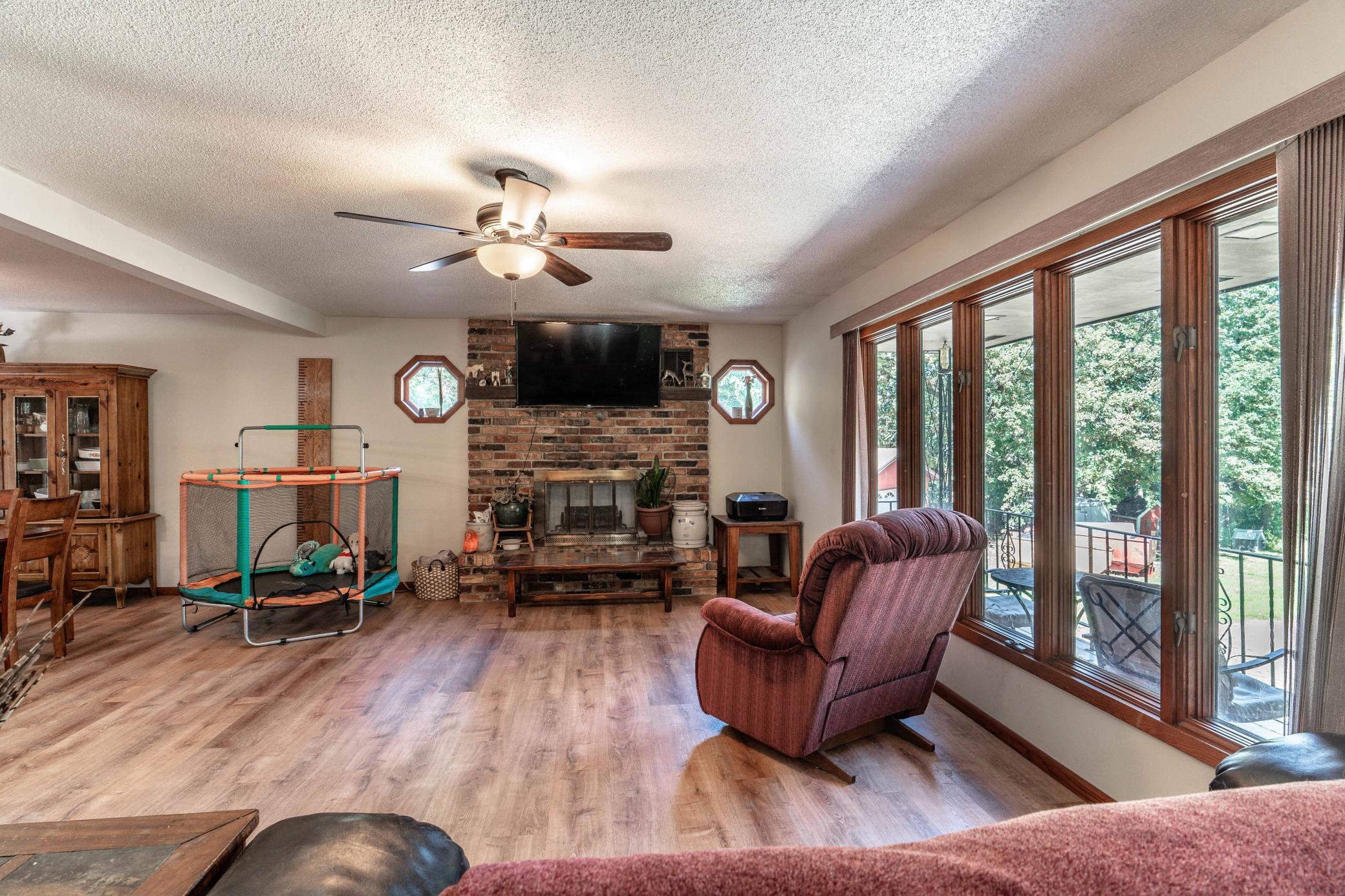 1976 single family home for sale at 36117 US 71 in Eagle Bend, MN — 4 bed, 2 bath (photo 7 of 74)