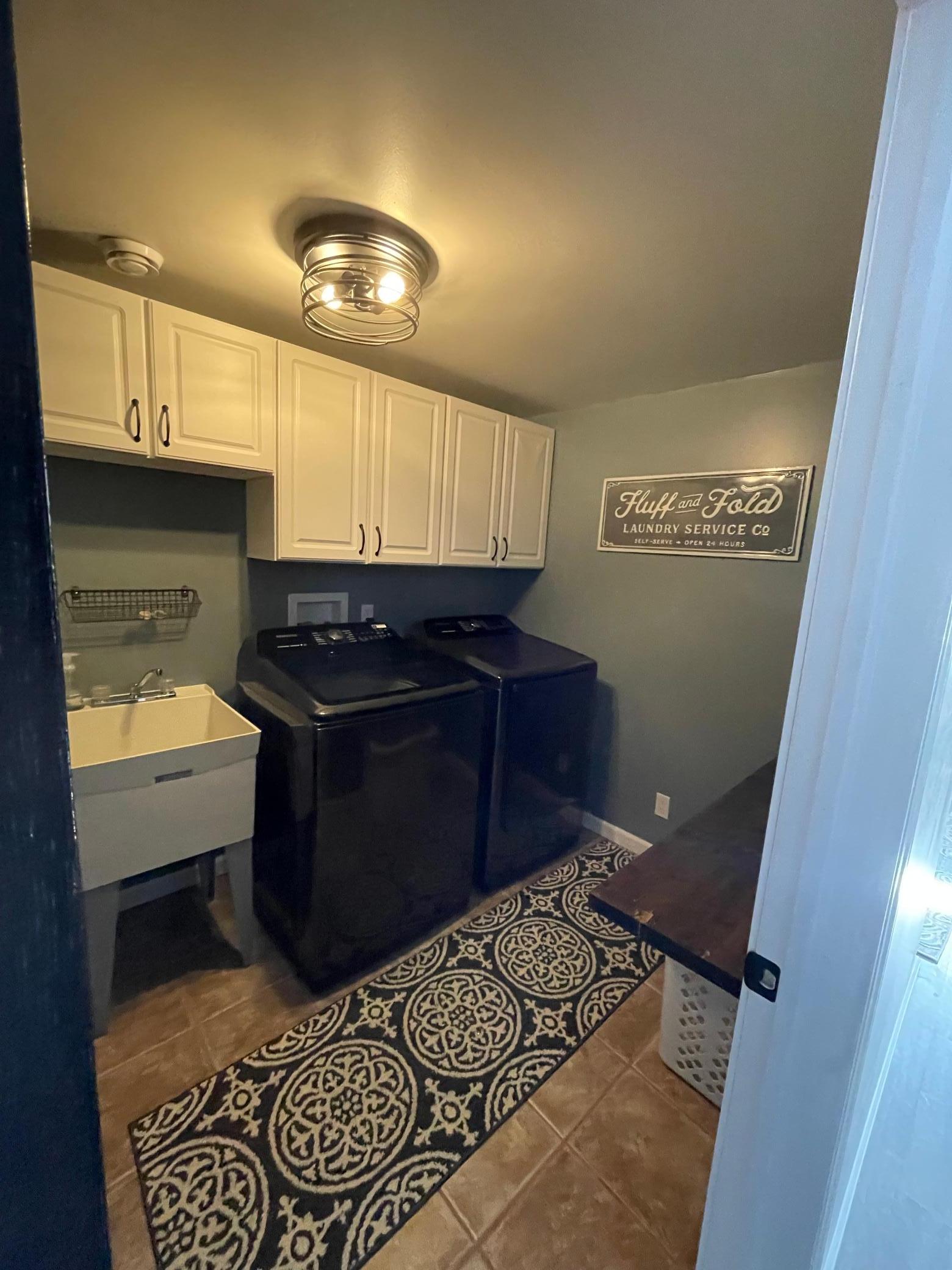 2008 single family home for sale at 908 NW 1st Avenue in Grand Rapids, MN — 4 bed, 2 bath (photo 23 of 33)