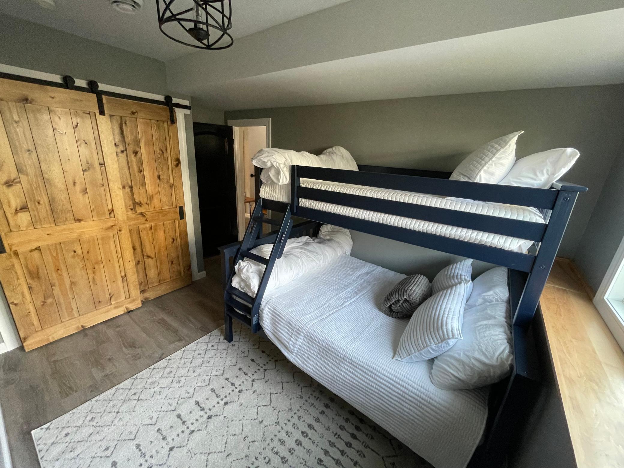 2008 single family home for sale at 908 NW 1st Avenue in Grand Rapids, MN — 4 bed, 2 bath (photo 28 of 33)