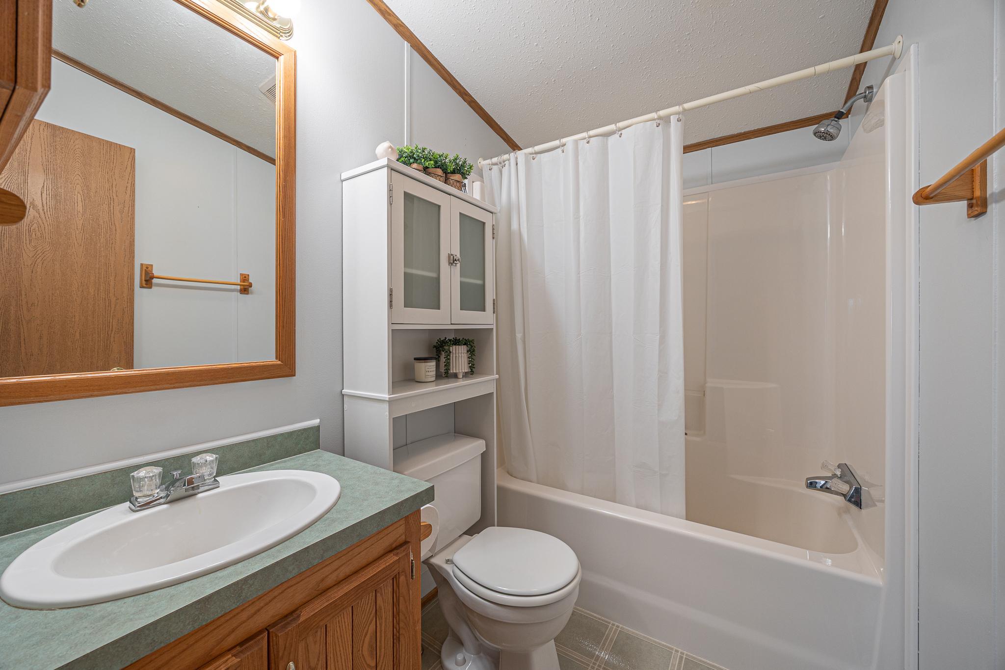 1999 single family home for sale at 3323 State 84 NE in Longville, MN — 3 bed, 2 bath (photo 23 of 38)