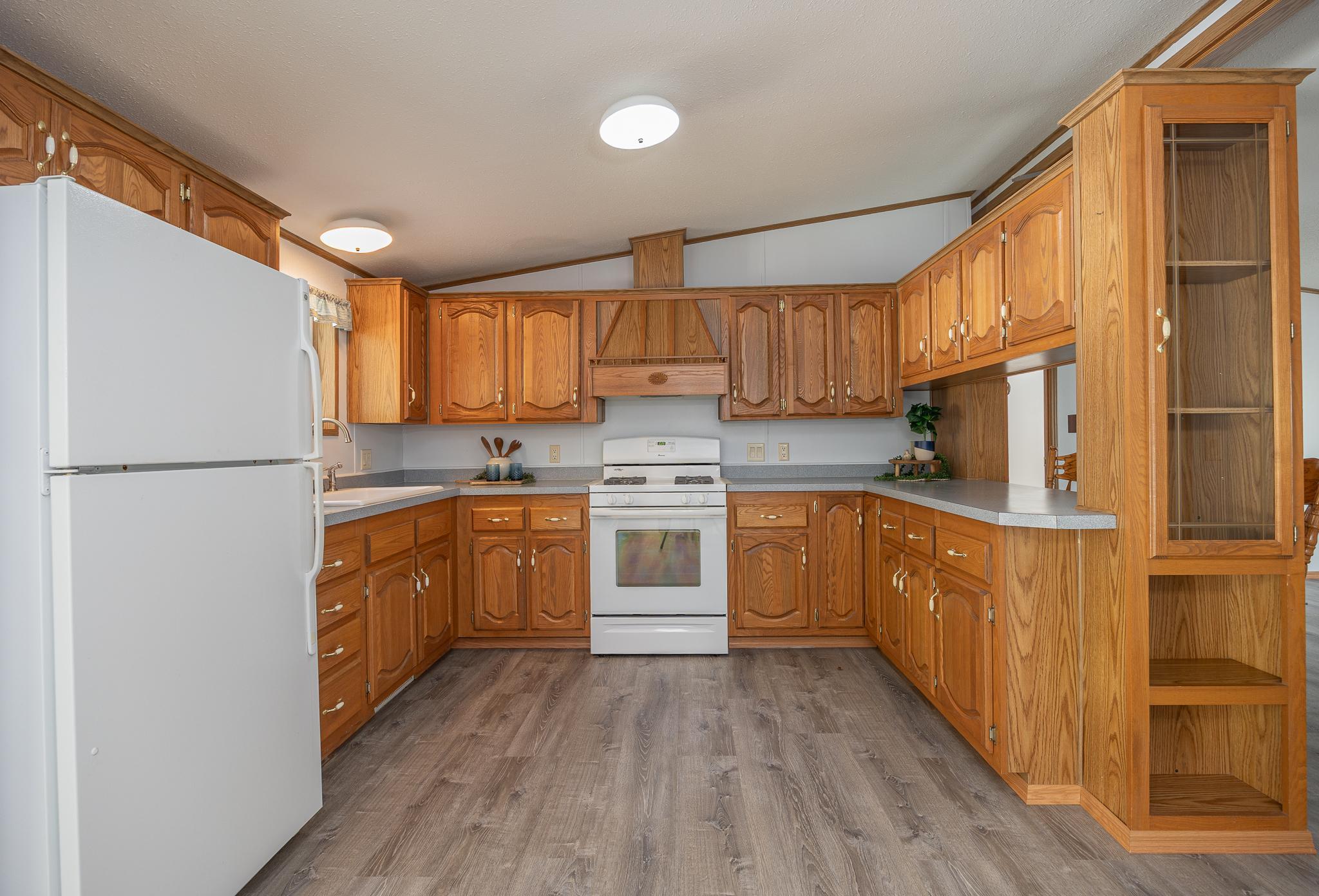 1999 single family home for sale at 3323 State 84 NE in Longville, MN — 3 bed, 2 bath (photo 8 of 38)