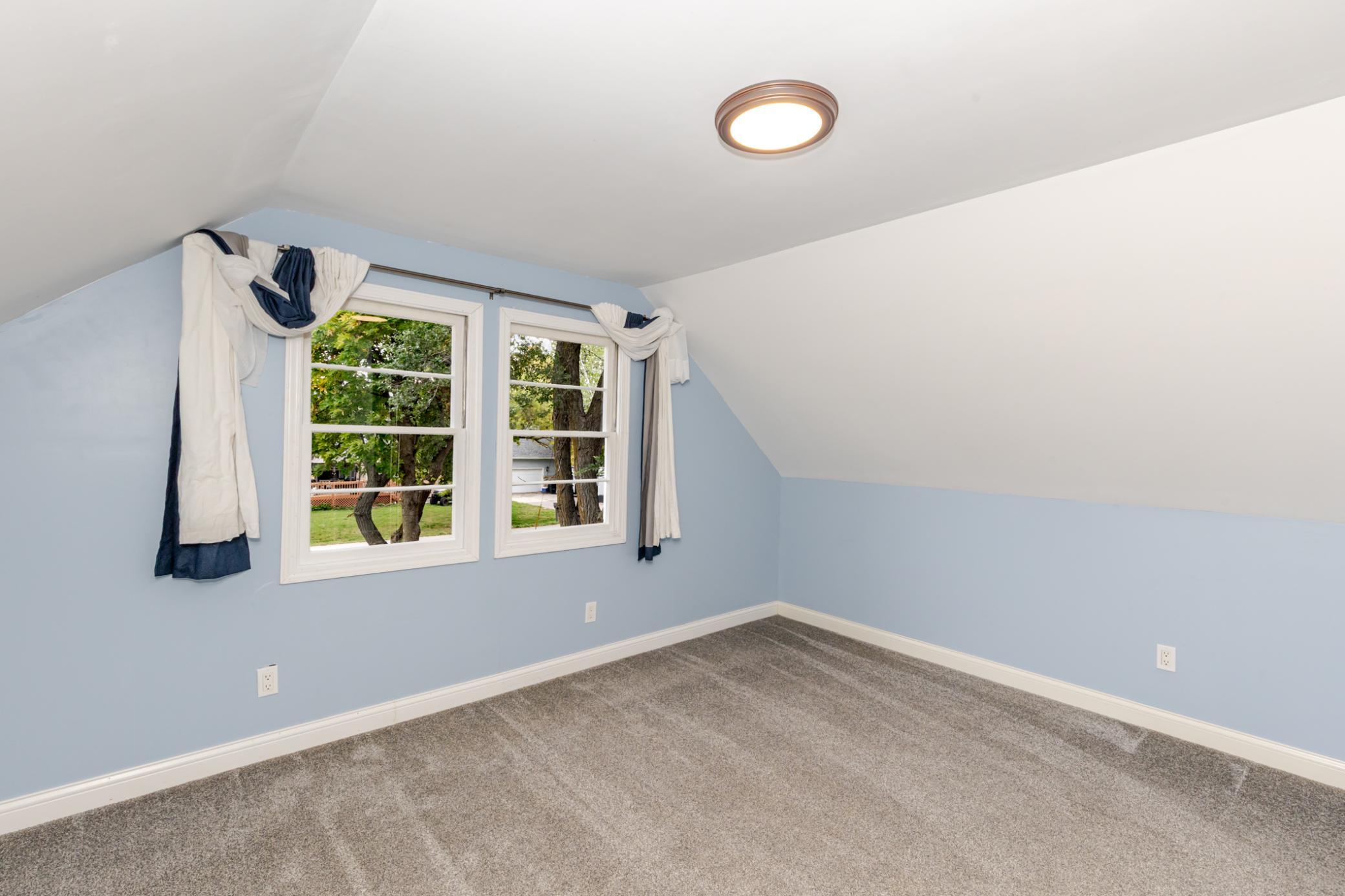 1920 single family home for sale at 501 Nelson Drive in Horace, ND — 1 bed, 1 bath (photo 18 of 41)