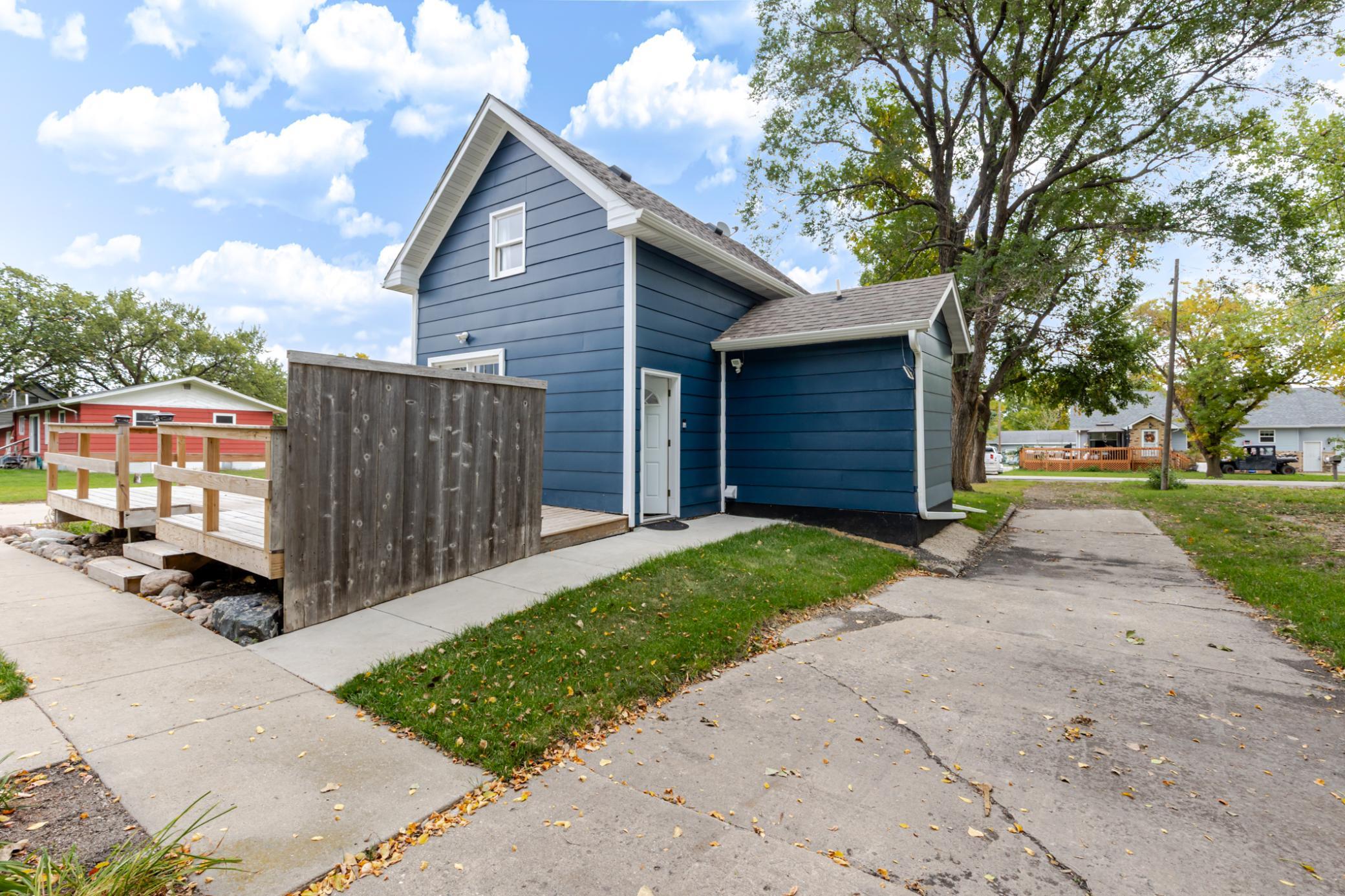 1920 single family home for sale at 501 Nelson Drive in Horace, ND — 1 bed, 1 bath (photo 27 of 41)