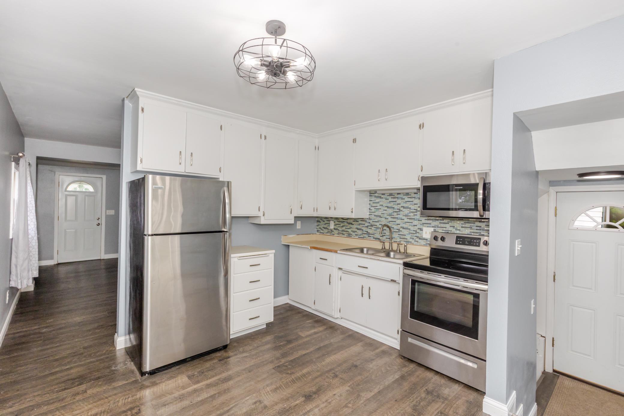 1920 single family home for sale at 501 Nelson Drive in Horace, ND — 1 bed, 1 bath (photo 10 of 41)