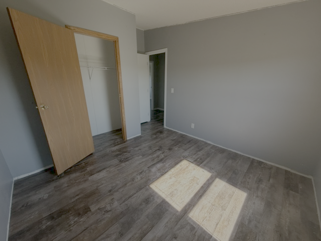 2004 single family home for sale at 22243 State Highway 11 in Greenbush, MN — 4 bed, 2 bath (photo 11 of 14)