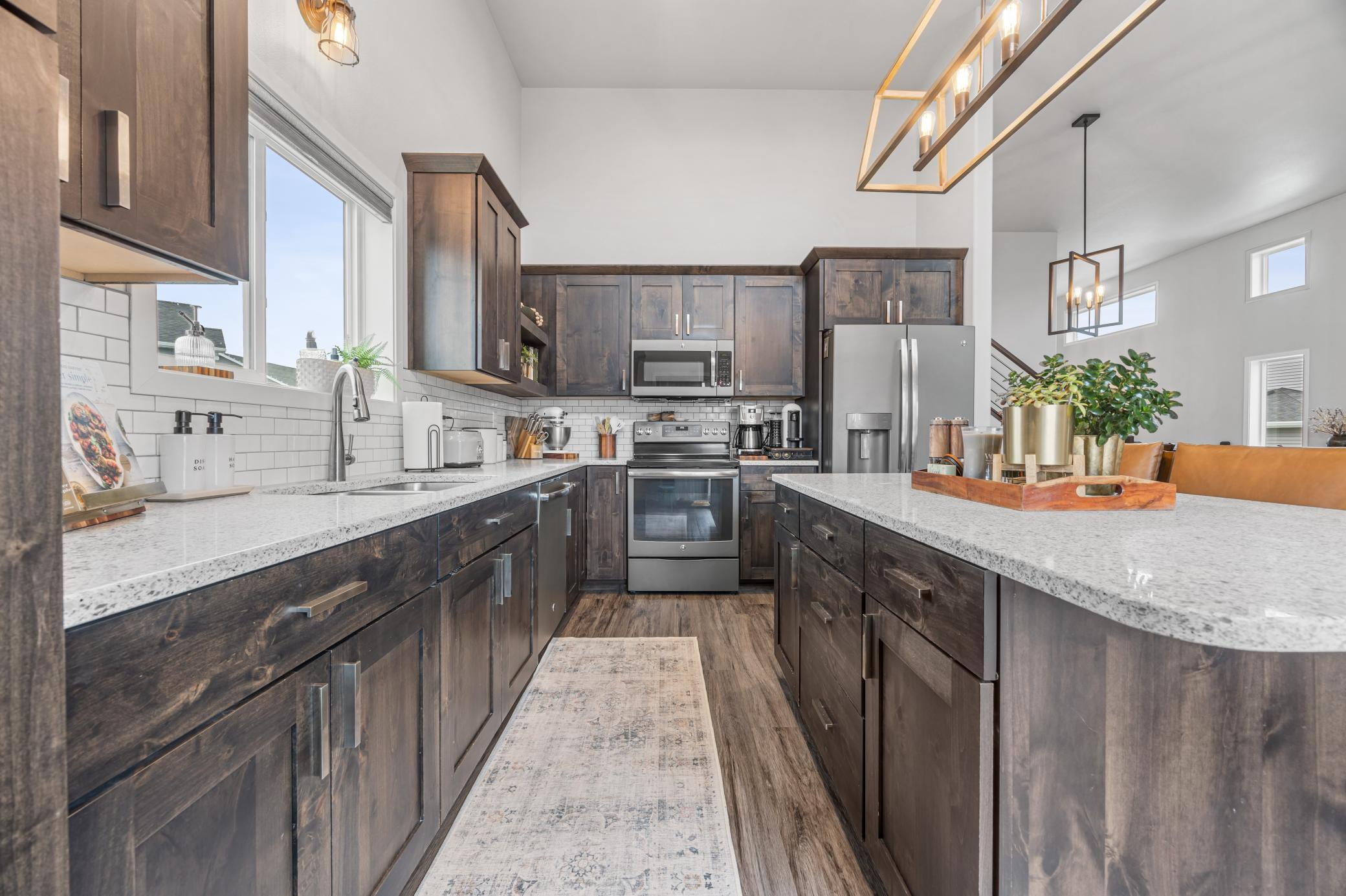 2017 single family home for sale at 6054 Autumn Drive S in Fargo, ND — 3 bed, 3 bath (photo 18 of 34)