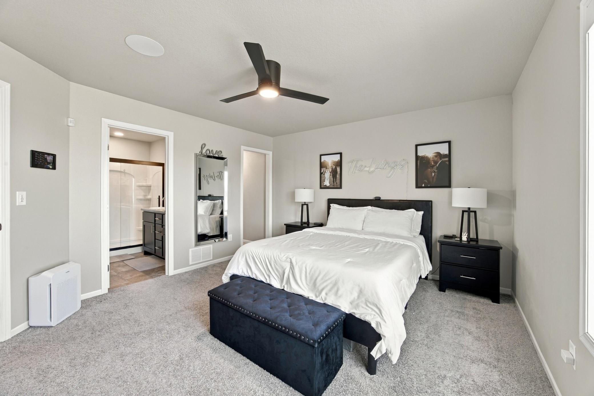 2017 single family home for sale at 781 Albert Drive W in West Fargo, ND — 3 bed, 3 bath (photo 17 of 57)
