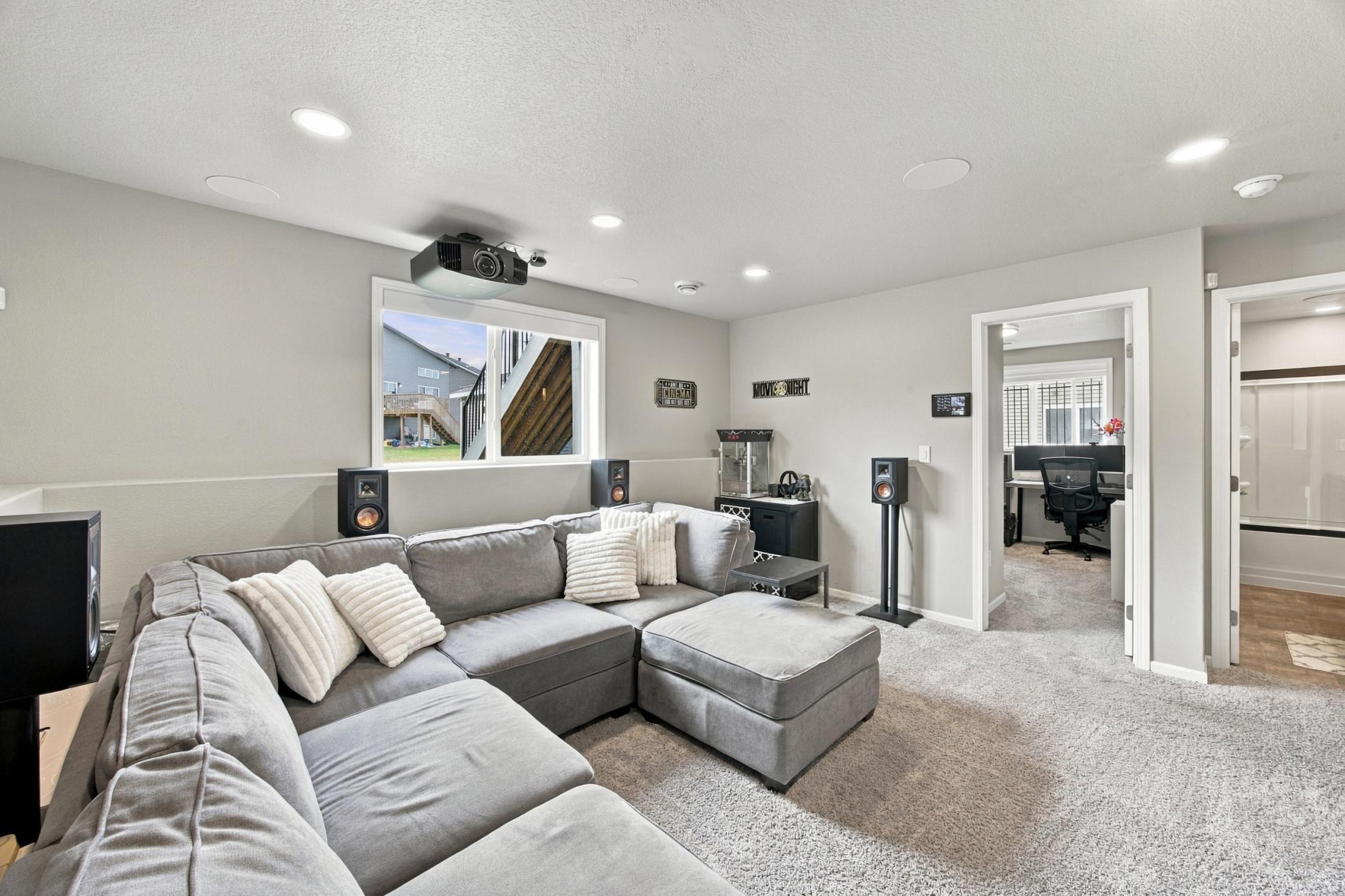 2017 single family home for sale at 781 Albert Drive W in West Fargo, ND — 3 bed, 3 bath (photo 28 of 57)