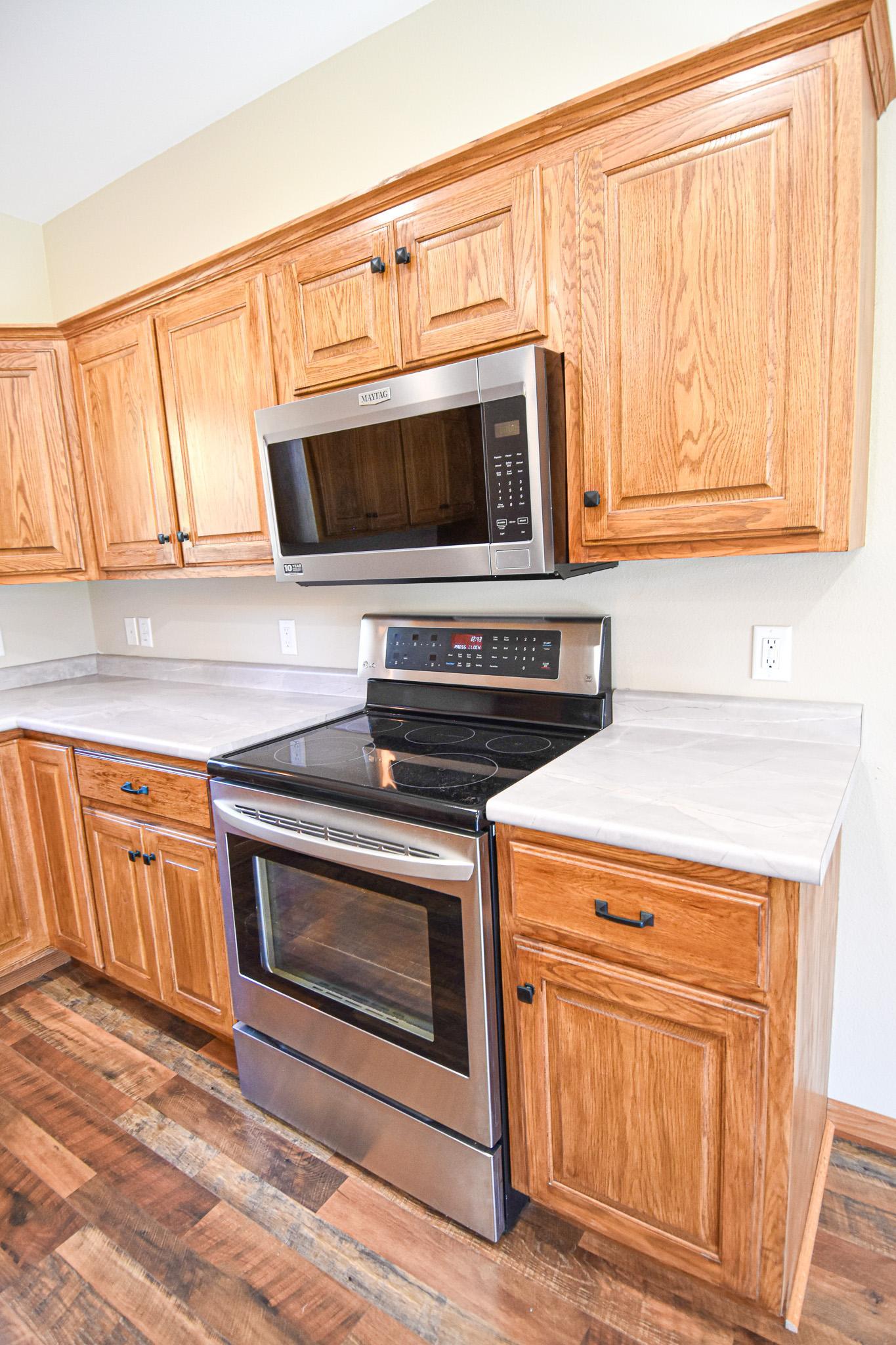 1980 single family home for sale at 103 Kittson Street in Viking, MN — 3 bed, 2 bath (photo 18 of 46)