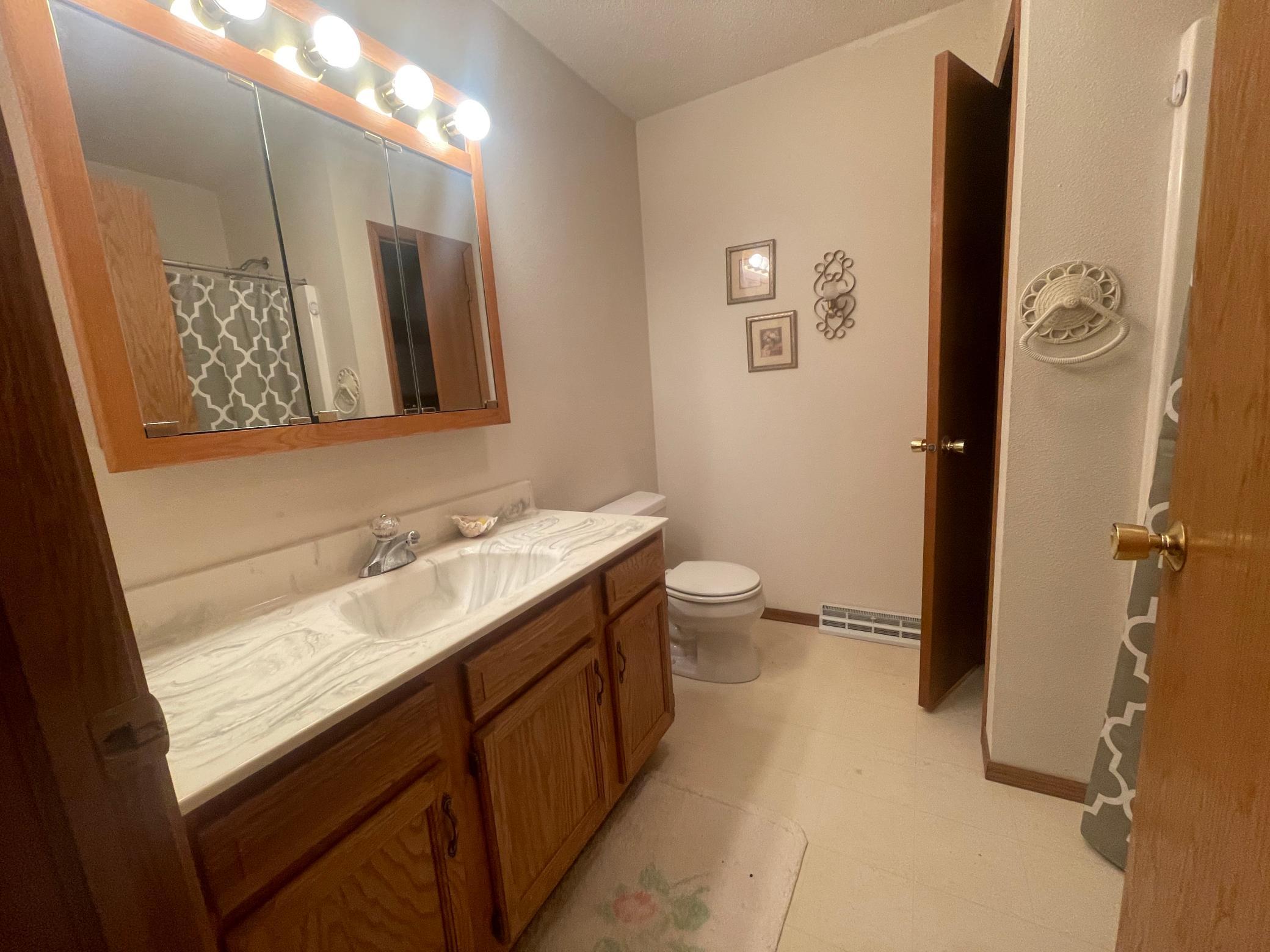 2001 single family home for sale at 31531 N Oak Street in Pequot Lakes, MN — 3 bed, 2 bath (photo 18 of 35)