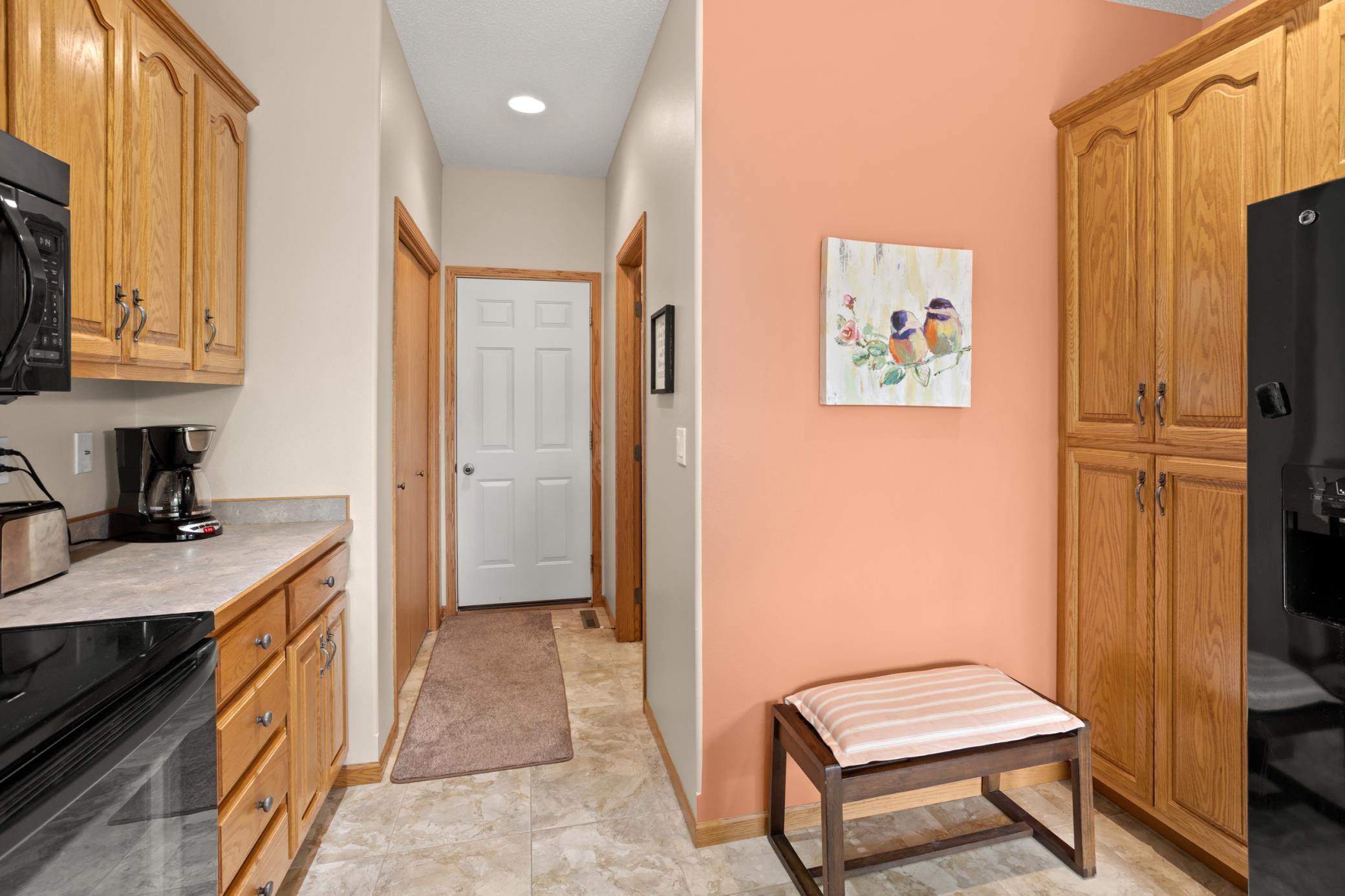 2002 single family home for sale at 4443 3rd Street S in Moorhead, MN — 5 bed, 3 bath (photo 15 of 46)