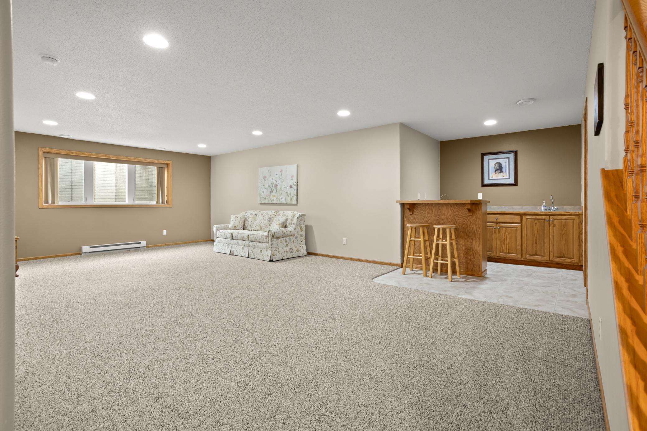 2002 single family home for sale at 4443 3rd Street S in Moorhead, MN — 5 bed, 3 bath (photo 24 of 46)