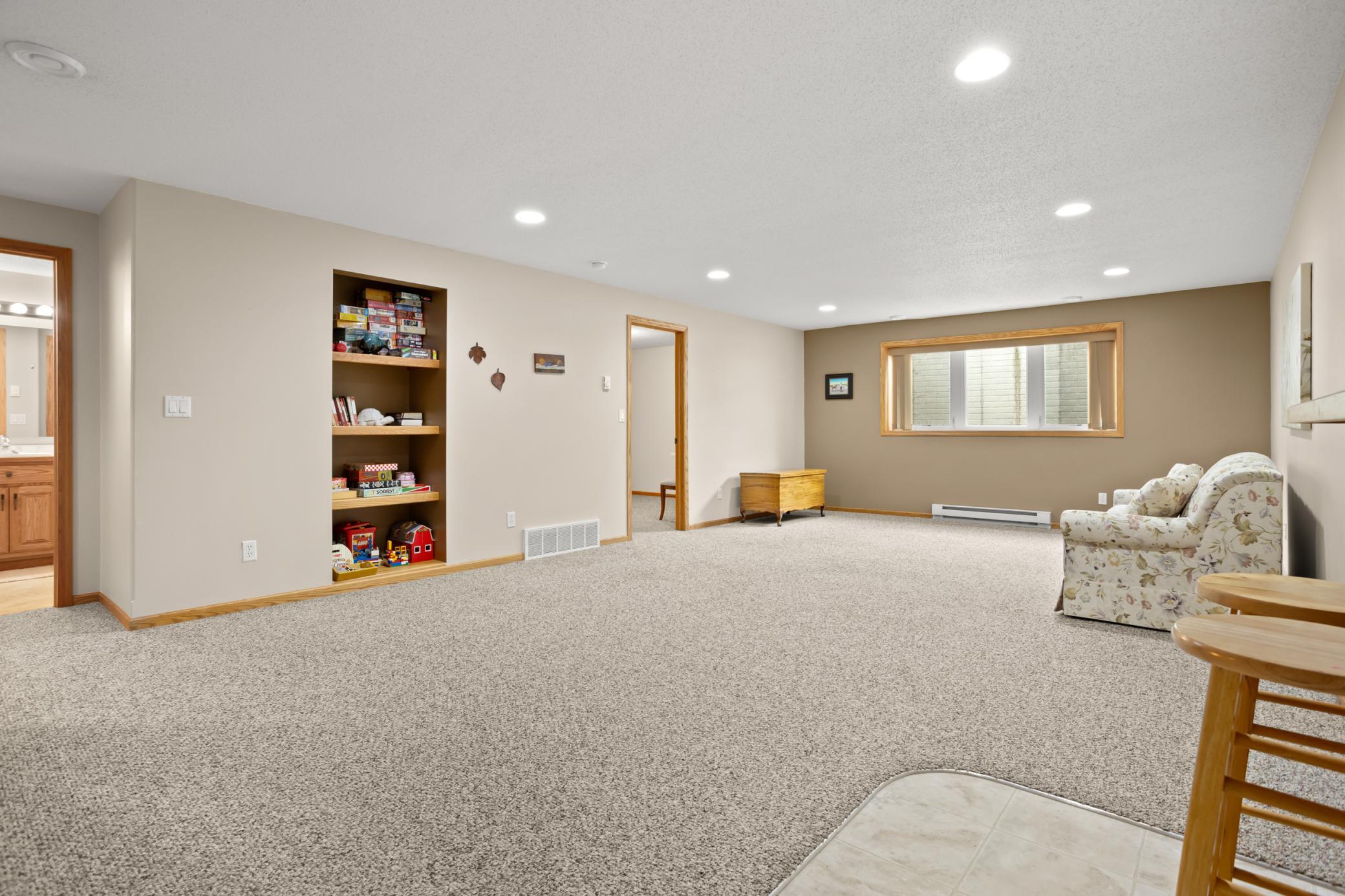 2002 single family home for sale at 4443 3rd Street S in Moorhead, MN — 5 bed, 3 bath (photo 25 of 46)