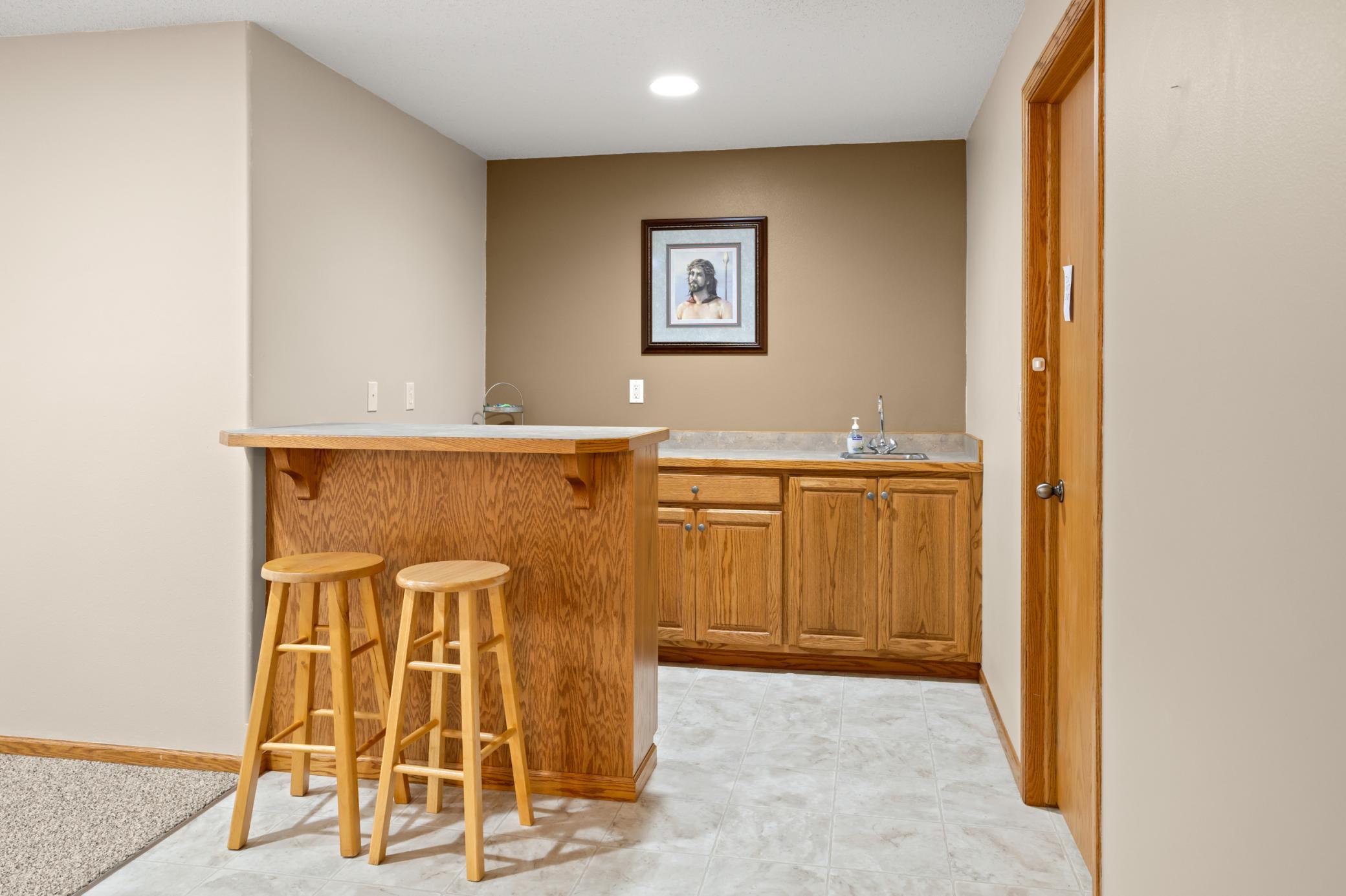 2002 single family home for sale at 4443 3rd Street S in Moorhead, MN — 5 bed, 3 bath (photo 27 of 46)