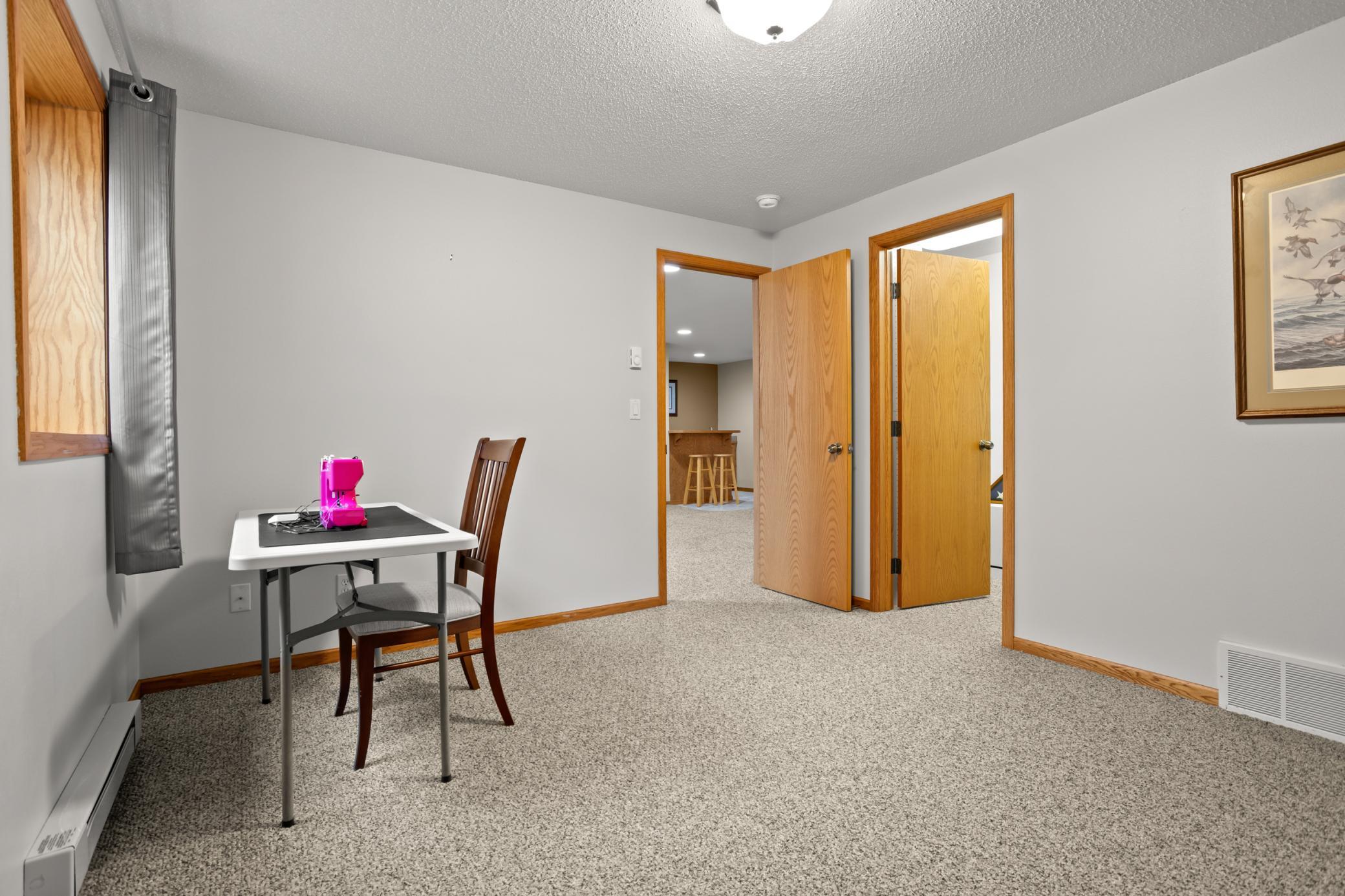 2002 single family home for sale at 4443 3rd Street S in Moorhead, MN — 5 bed, 3 bath (photo 29 of 46)