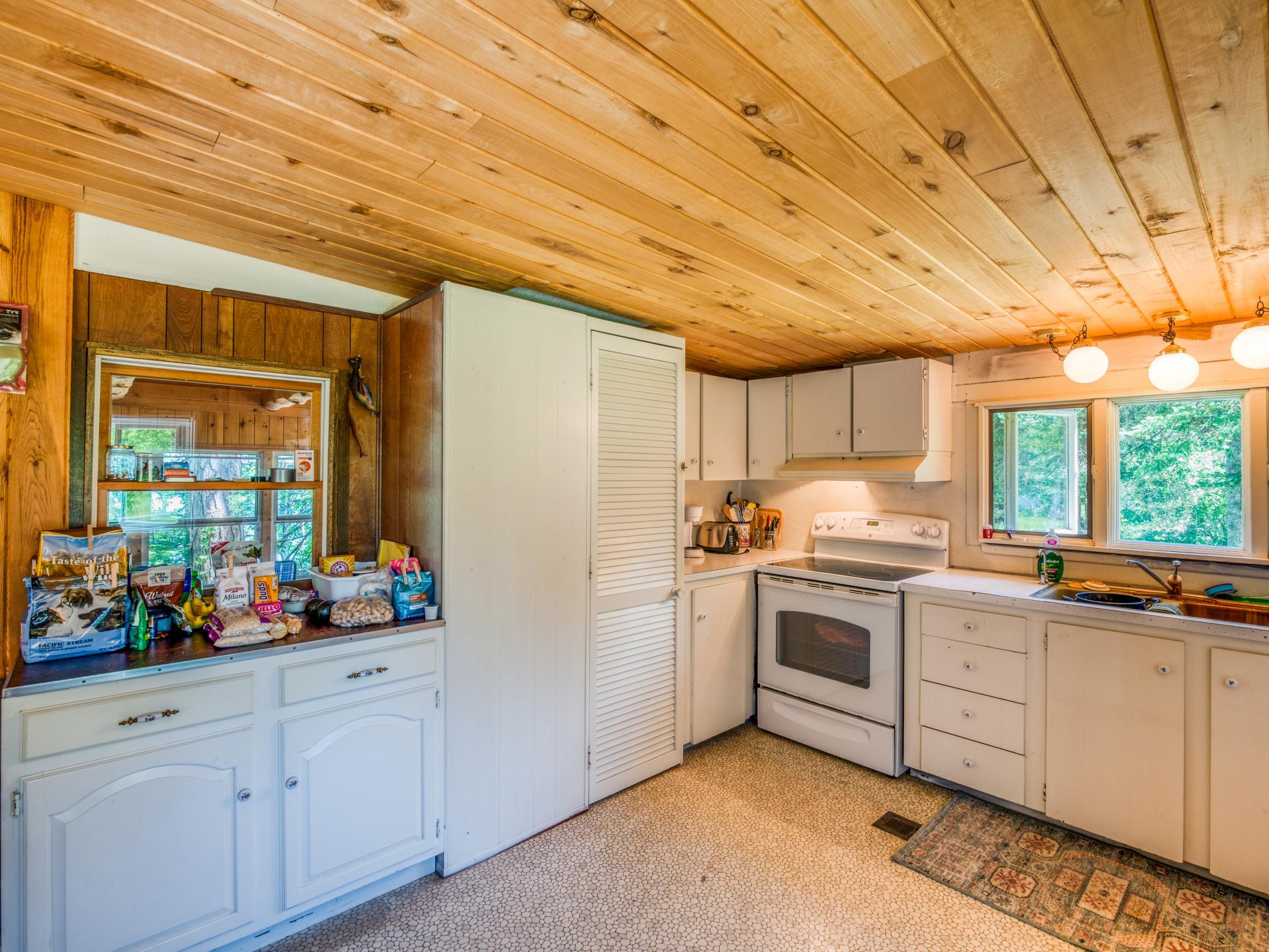 1967 single family home for sale at 40749 County Road 612 in Nashwauk, MN — 3 bed, 1 bath (photo 32 of 50)