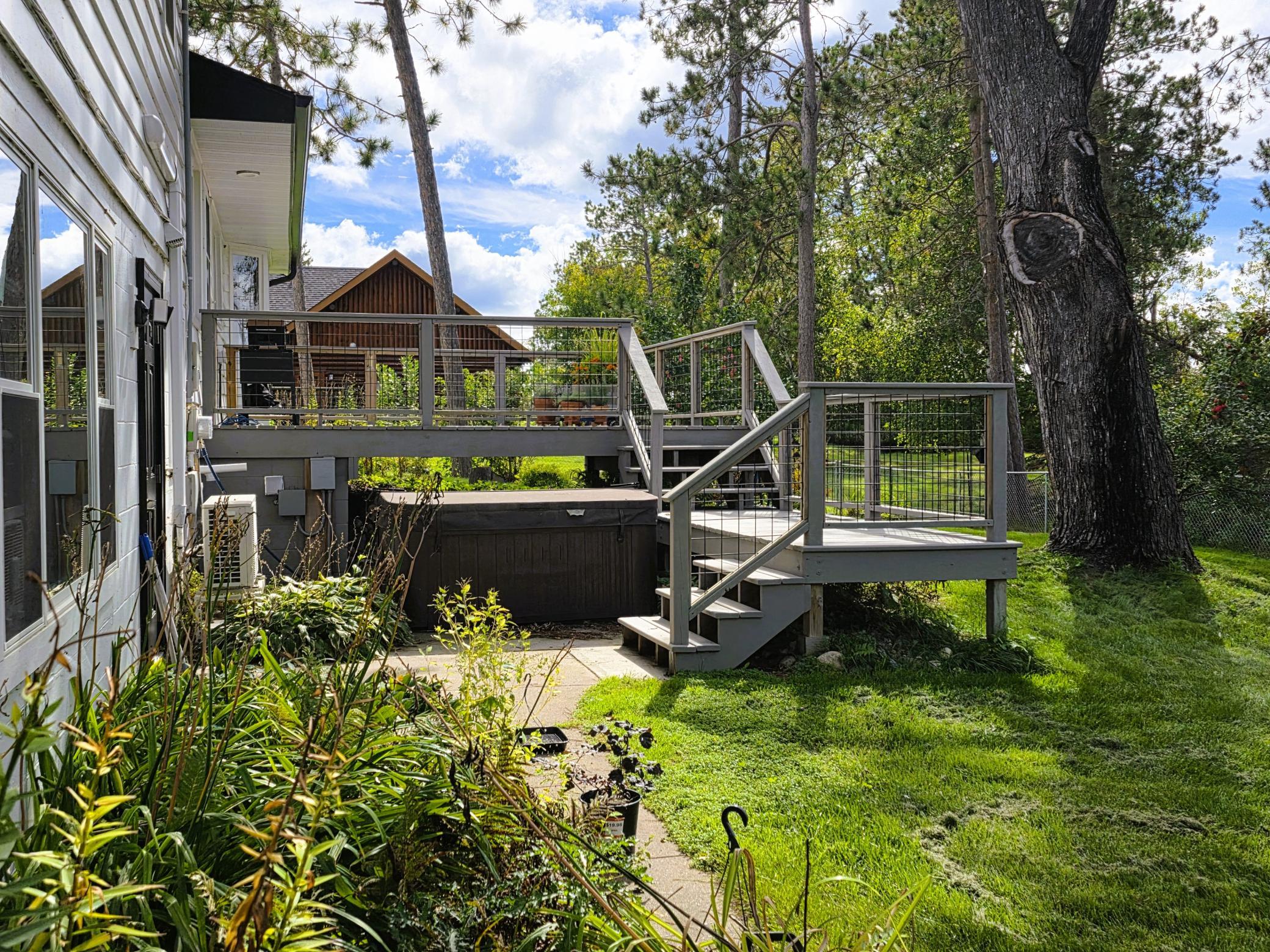 1961 single family home for sale at 4405 Birchmont Drive NE in Bemidji, MN — 5 bed, 2 bath (photo 7 of 73)