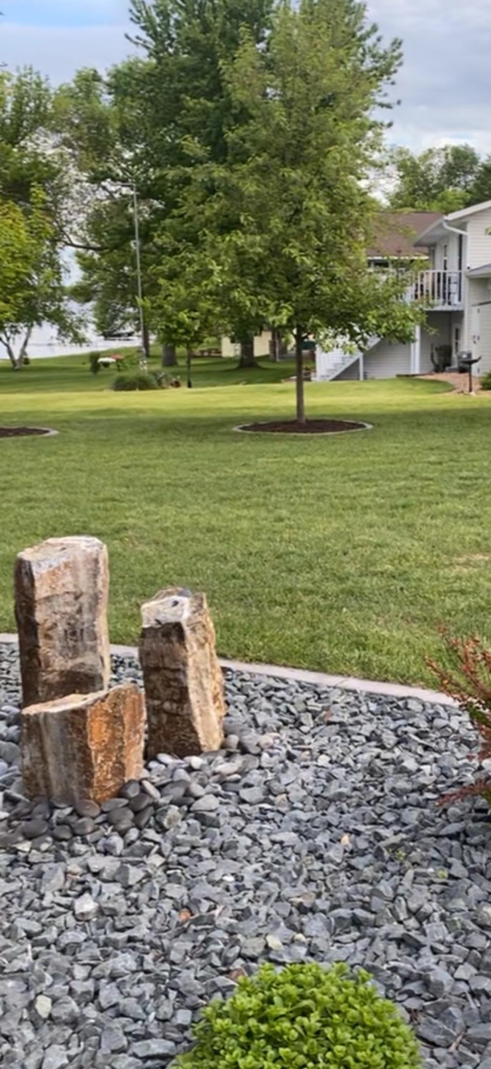 1956 single family home for sale at 742 Shorewood Drive in Detroit Lakes, MN — 2 bed, 2 bath (photo 25 of 27)