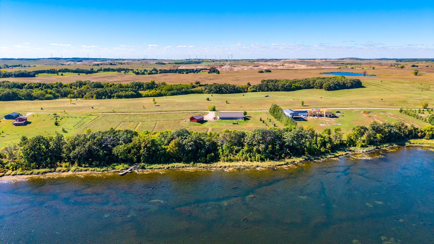 2015 single family home for sale at 13589 Roering Way in Lake Park, MN — 4 bed, 3 bath (photo 28 of 51)