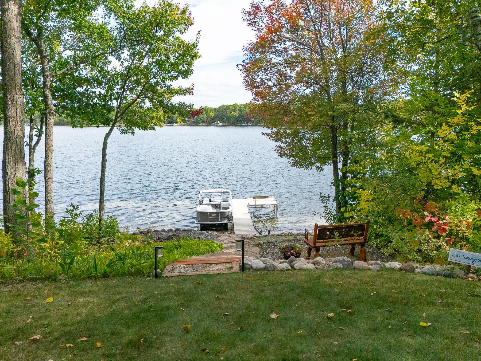 1997 single family home for sale at 1581 Suzanne Drive NE in Longville, MN — 3 bed, 2 bath (photo 4 of 28)
