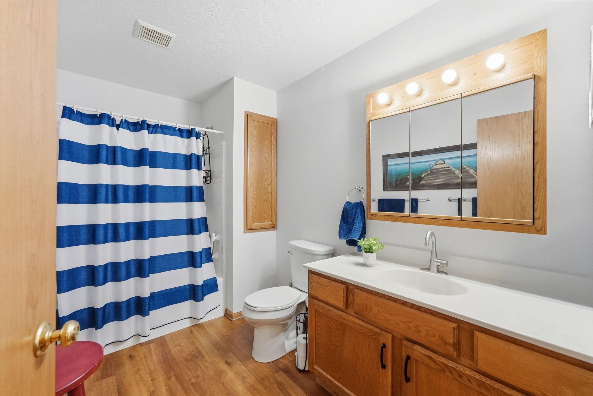 2000 single family home for sale at 2782 Le Homme Dieu Hts Court NE in Alexandria, MN — 3 bed, 3 bath (photo 20 of 33)