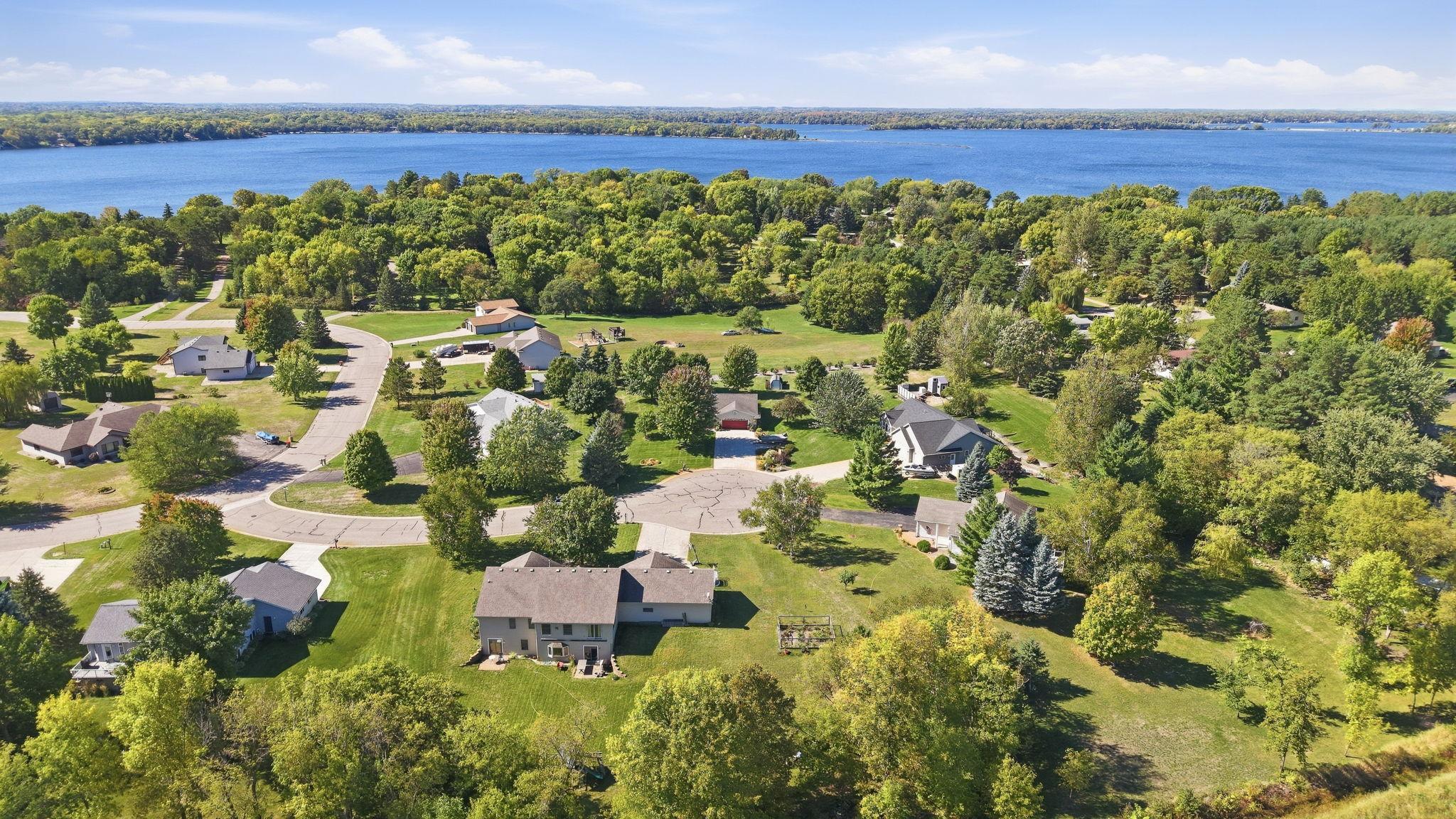 2000 single family home for sale at 2782 Le Homme Dieu Hts Court NE in Alexandria, MN — 3 bed, 3 bath (photo 32 of 33)
