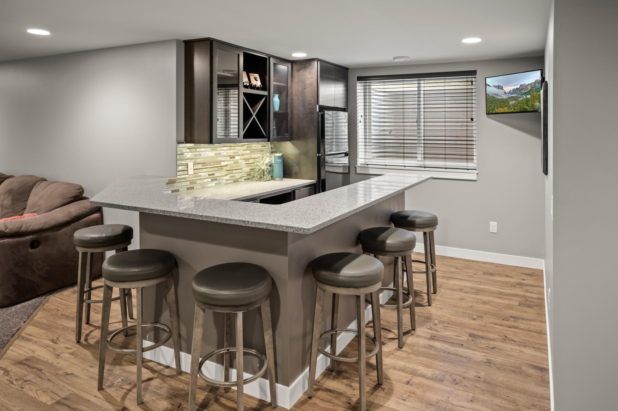 2013 single family home for sale at 772 35th Avenue E in West Fargo, ND — 5 bed, 3 bath (photo 28 of 44)