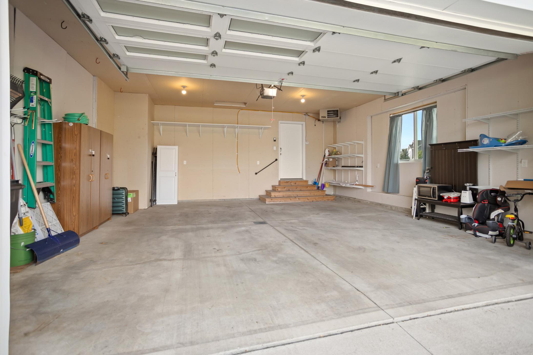 2013 single family home for sale at 772 35th Avenue E in West Fargo, ND — 5 bed, 3 bath (photo 40 of 44)