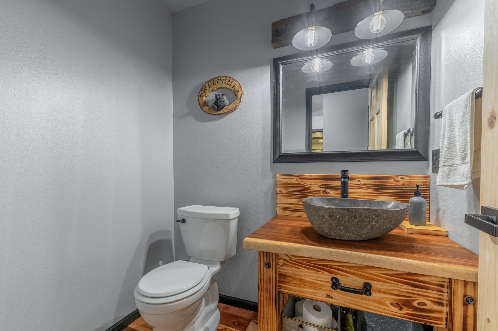 1994 single family home for sale at 635 20th Street NE in Thompson, ND — 3 bed, 3 bath (photo 35 of 61)