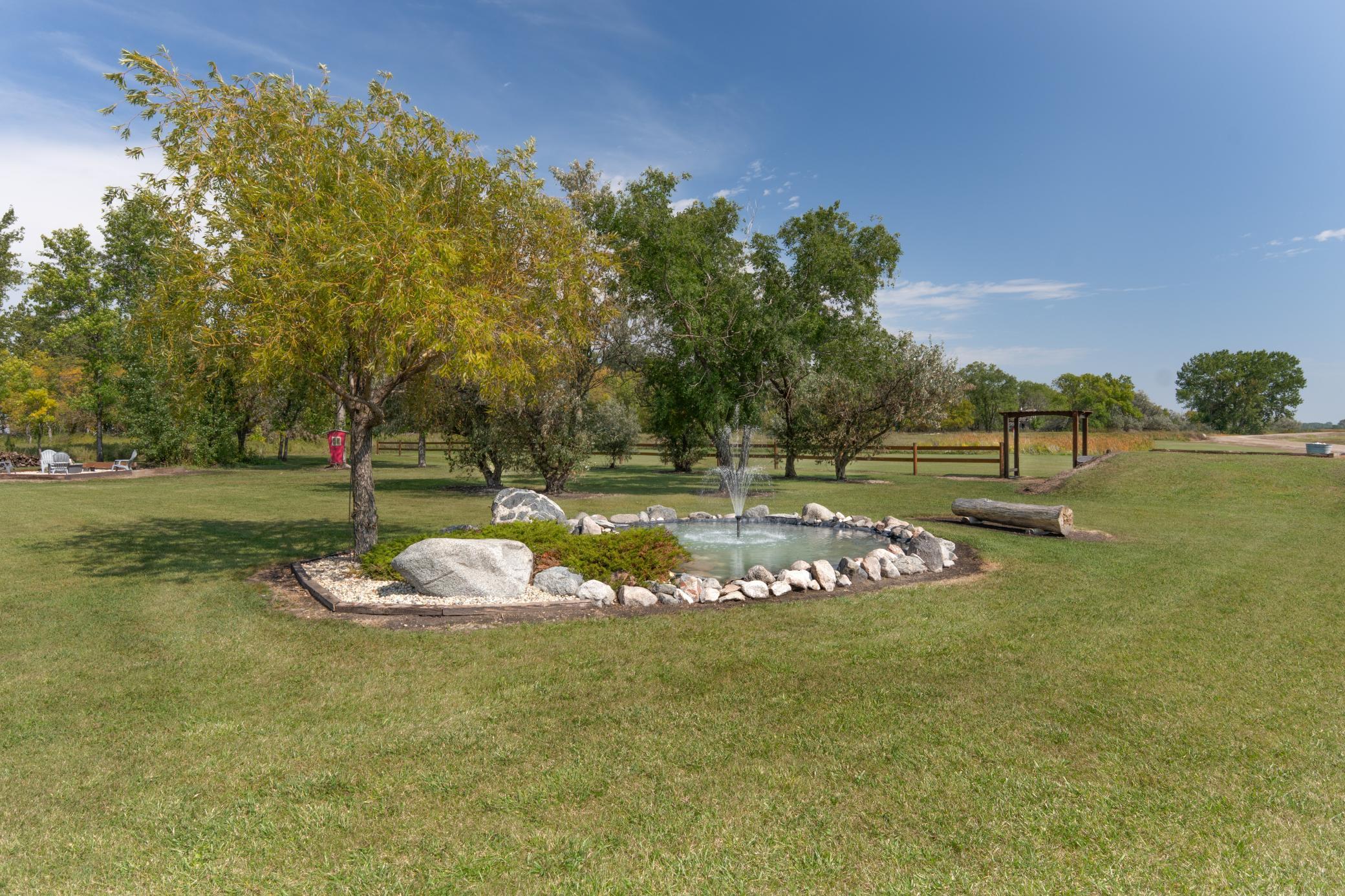 1994 single family home for sale at 635 20th Street NE in Thompson, ND — 3 bed, 3 bath (photo 44 of 61)