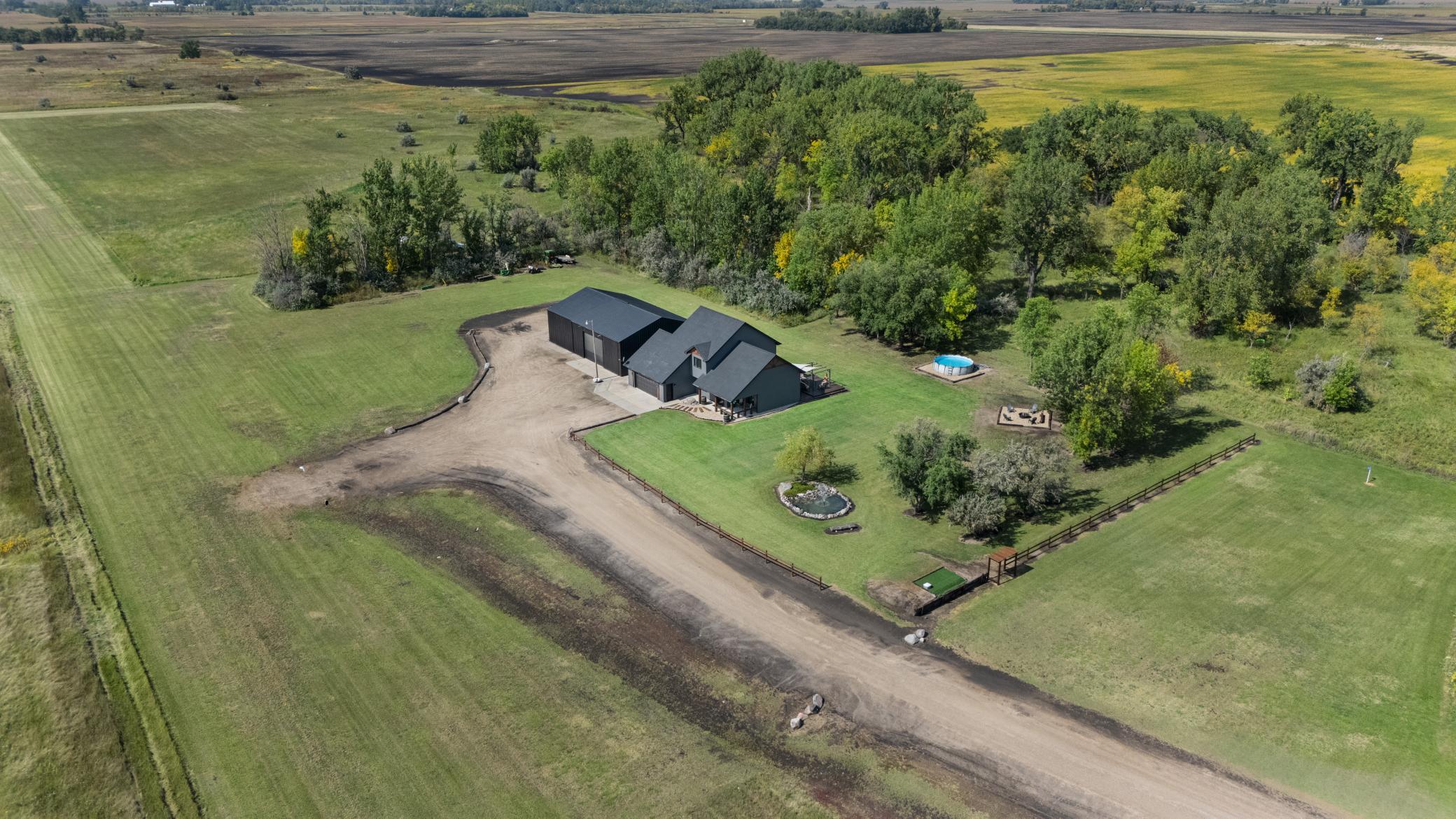 1994 single family home for sale at 635 20th Street NE in Thompson, ND — 3 bed, 3 bath (photo 50 of 61)