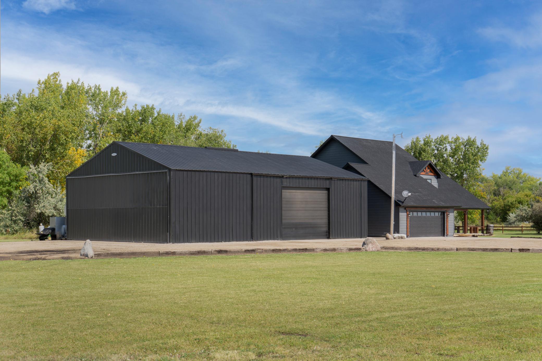 1994 single family home for sale at 635 20th Street NE in Thompson, ND — 3 bed, 3 bath (photo 51 of 61)