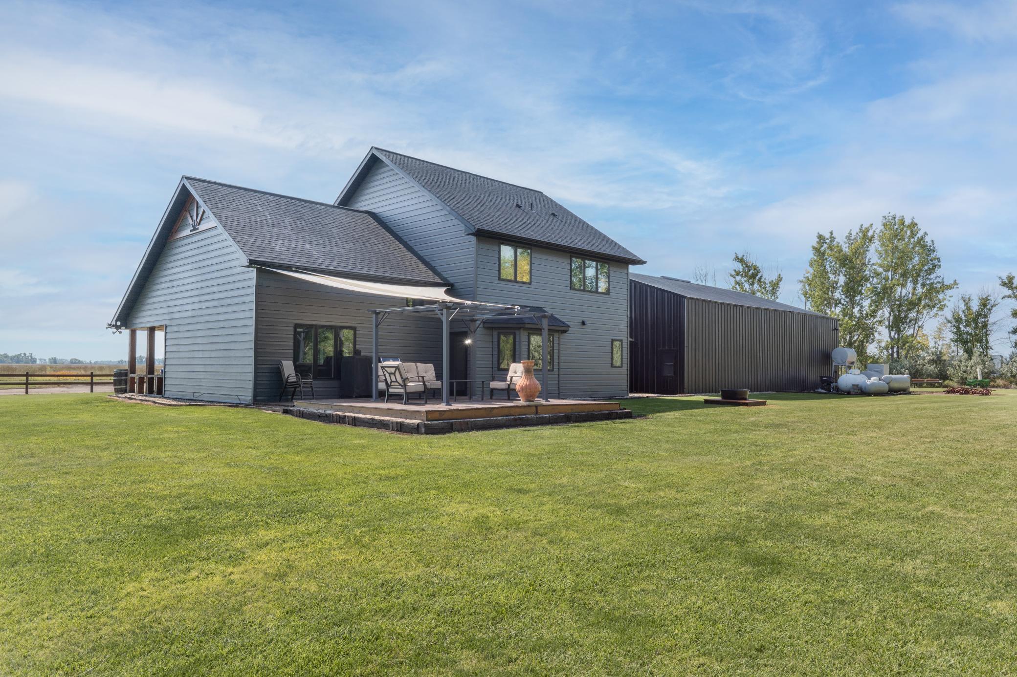 1994 single family home for sale at 635 20th Street NE in Thompson, ND — 3 bed, 3 bath (photo 53 of 61)