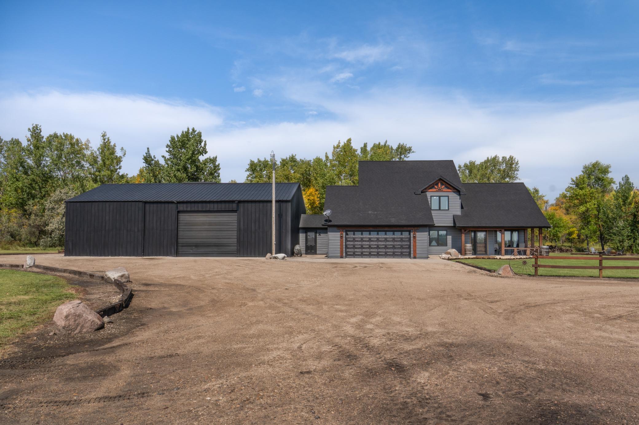 1994 single family home for sale at 635 20th Street NE in Thompson, ND — 3 bed, 3 bath (photo 54 of 61)