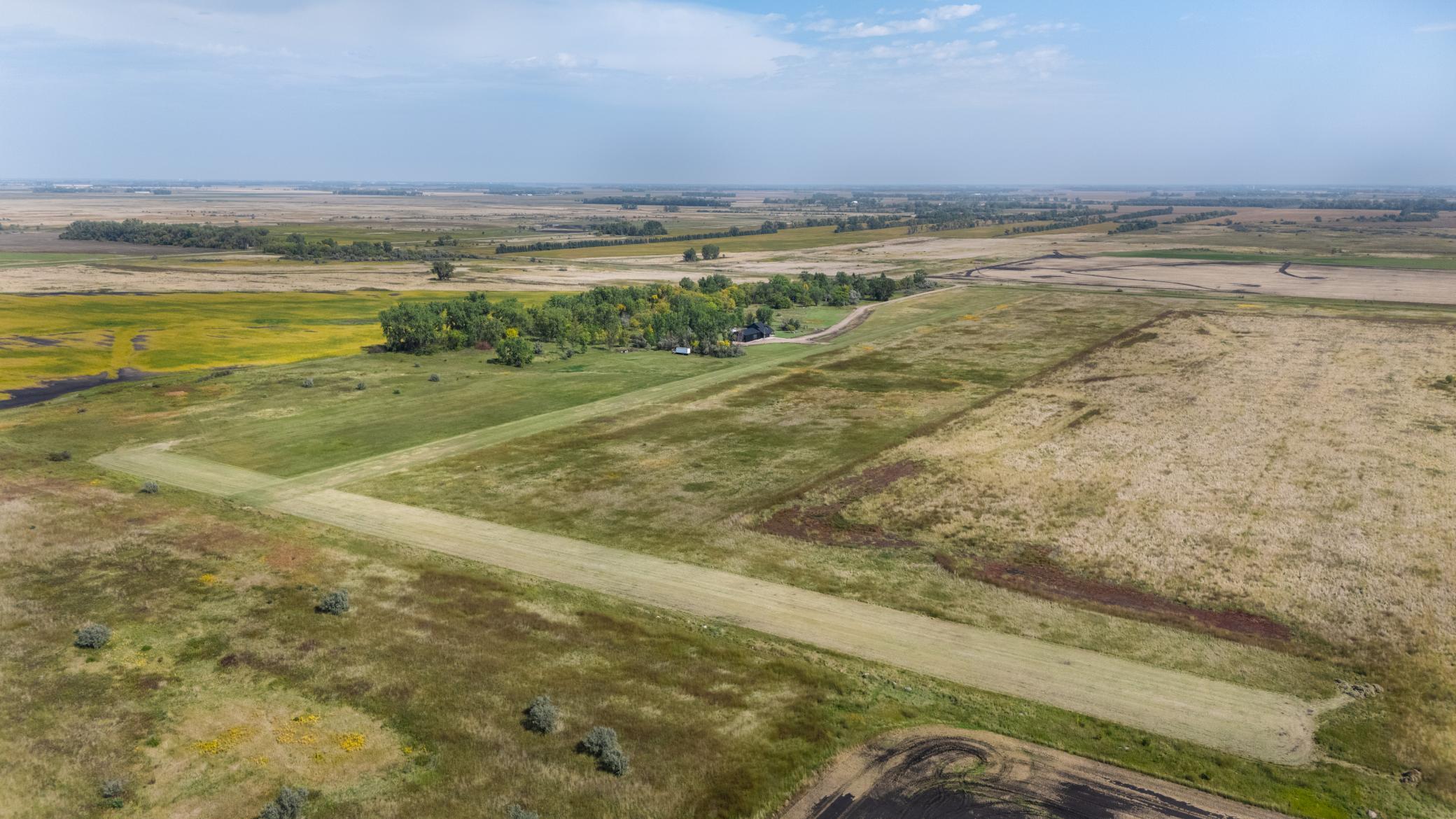 1994 single family home for sale at 635 20th Street NE in Thompson, ND — 3 bed, 3 bath (photo 57 of 61)
