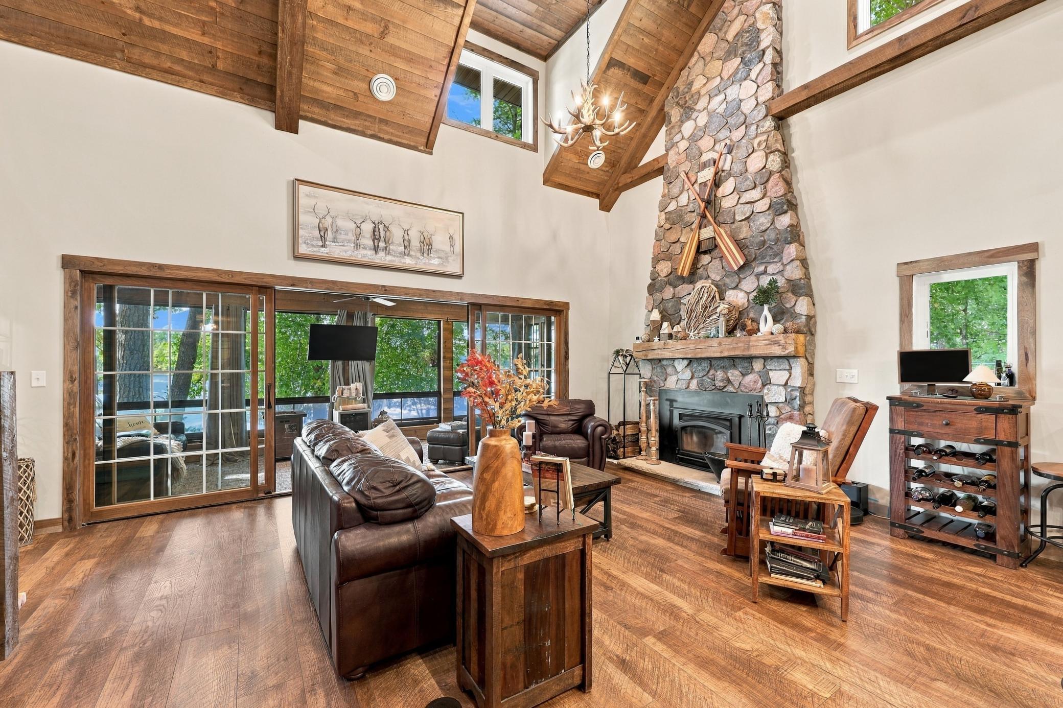 2021 single family home for sale at 21352 NE Pickerel Lake Road in Rochert, MN — 3 bed, 2 bath (photo 13 of 65)