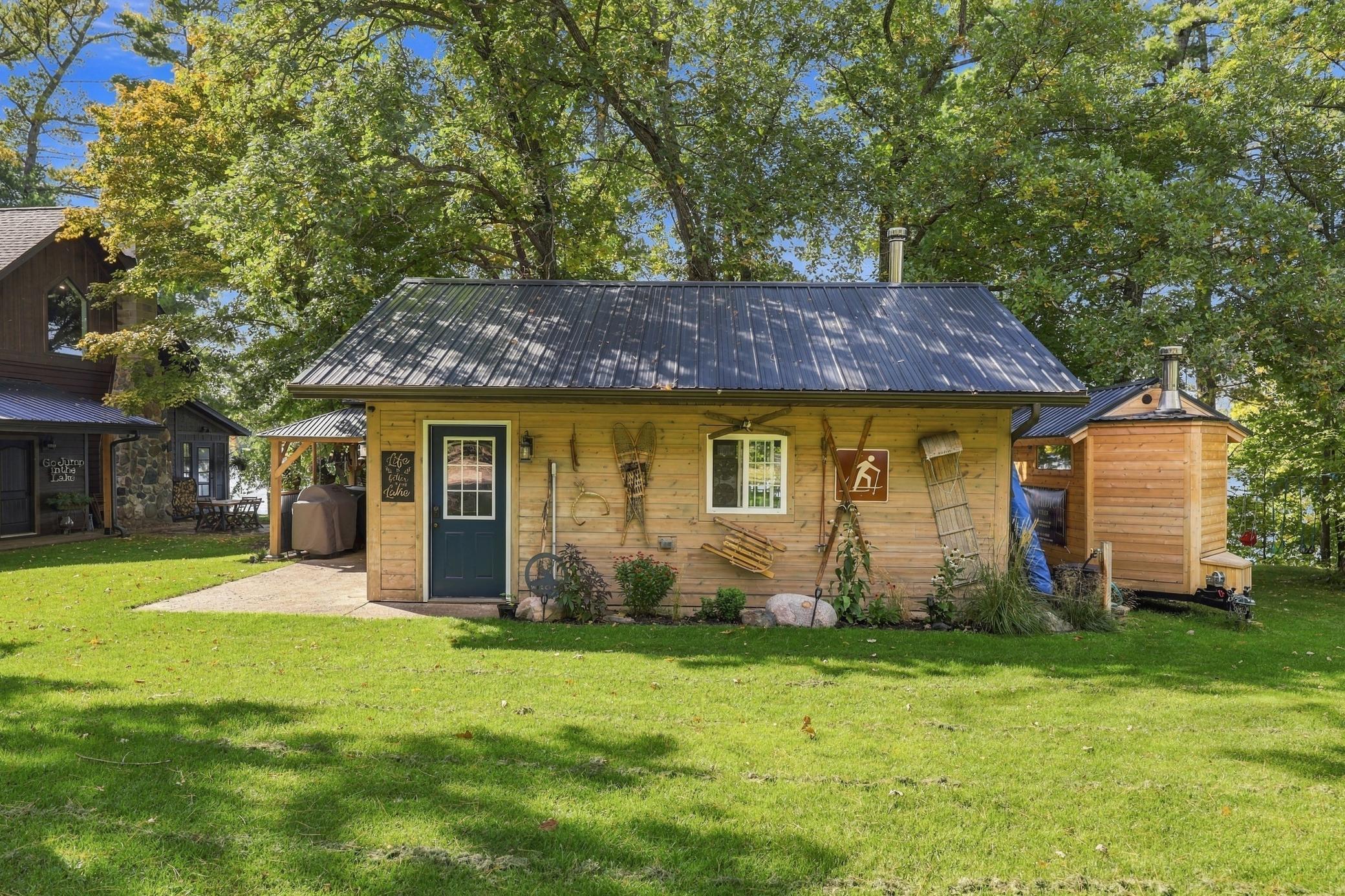 2021 single family home for sale at 21352 NE Pickerel Lake Road in Rochert, MN — 3 bed, 2 bath (photo 41 of 65)