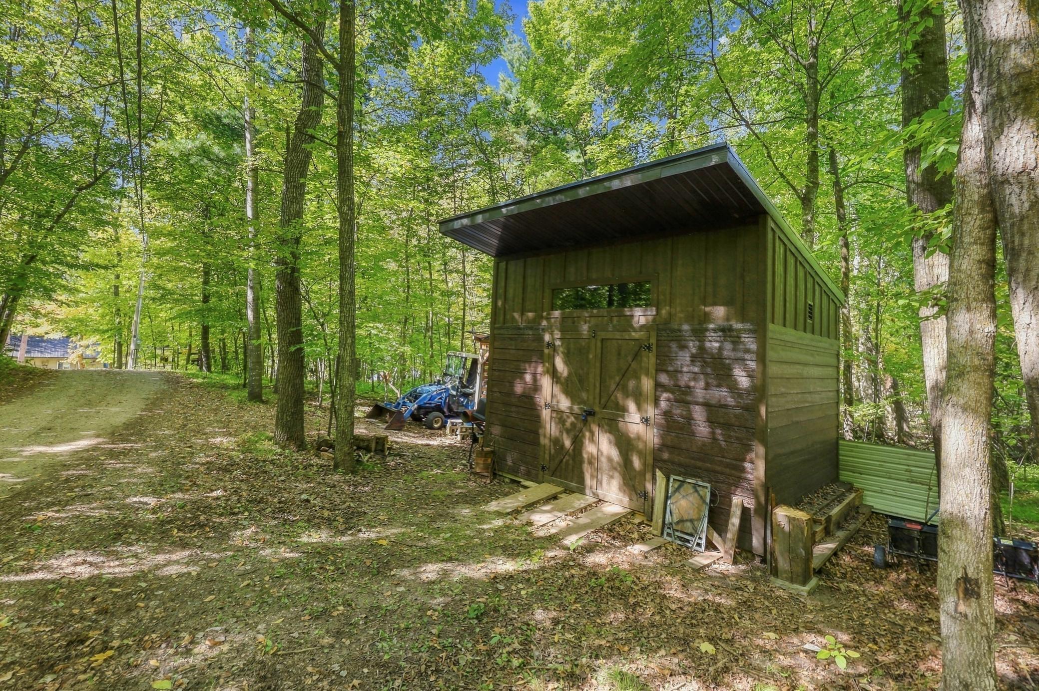 2021 single family home for sale at 21352 NE Pickerel Lake Road in Rochert, MN — 3 bed, 2 bath (photo 55 of 65)