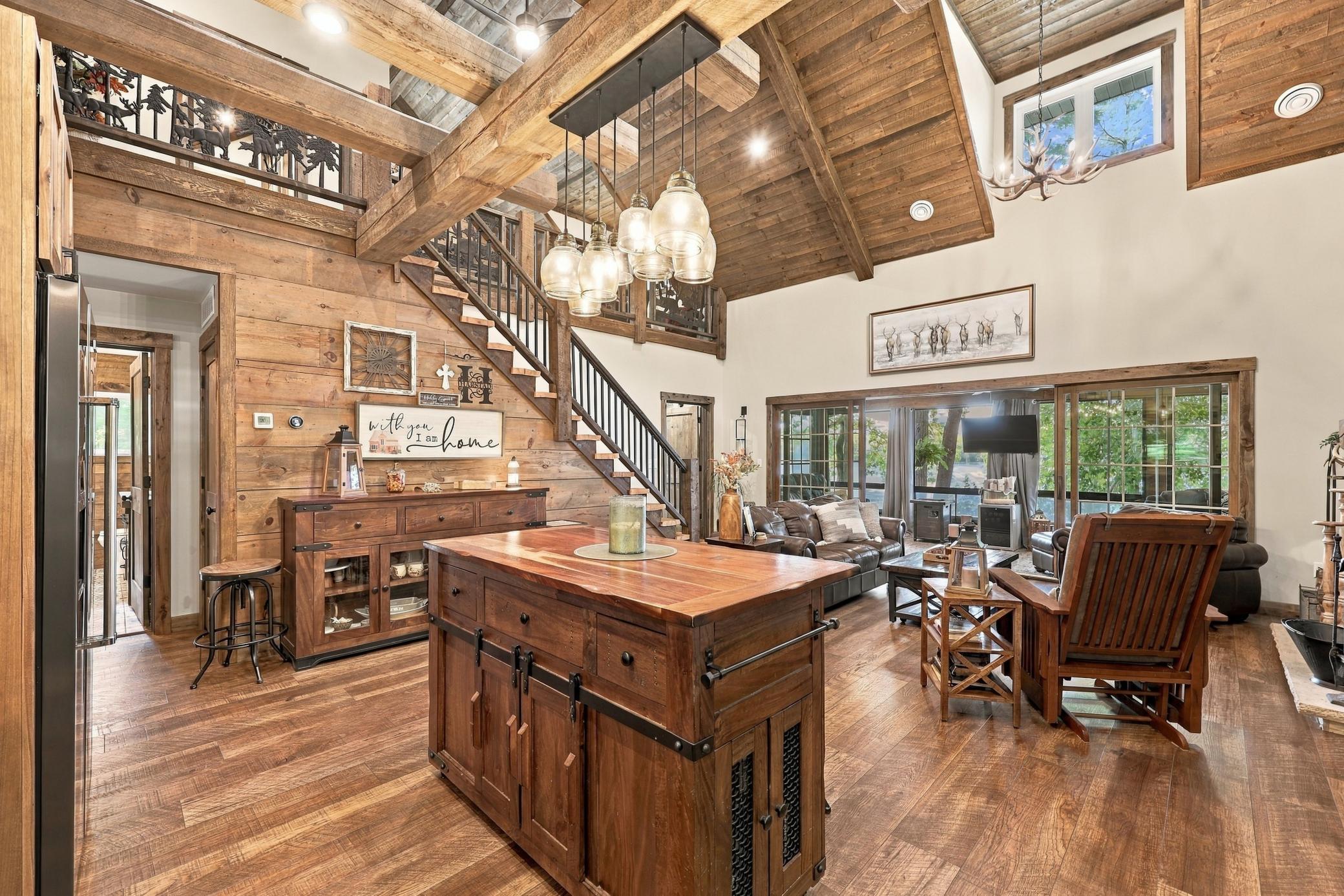 2021 single family home for sale at 21352 NE Pickerel Lake Road in Rochert, MN — 3 bed, 2 bath (photo 10 of 65)