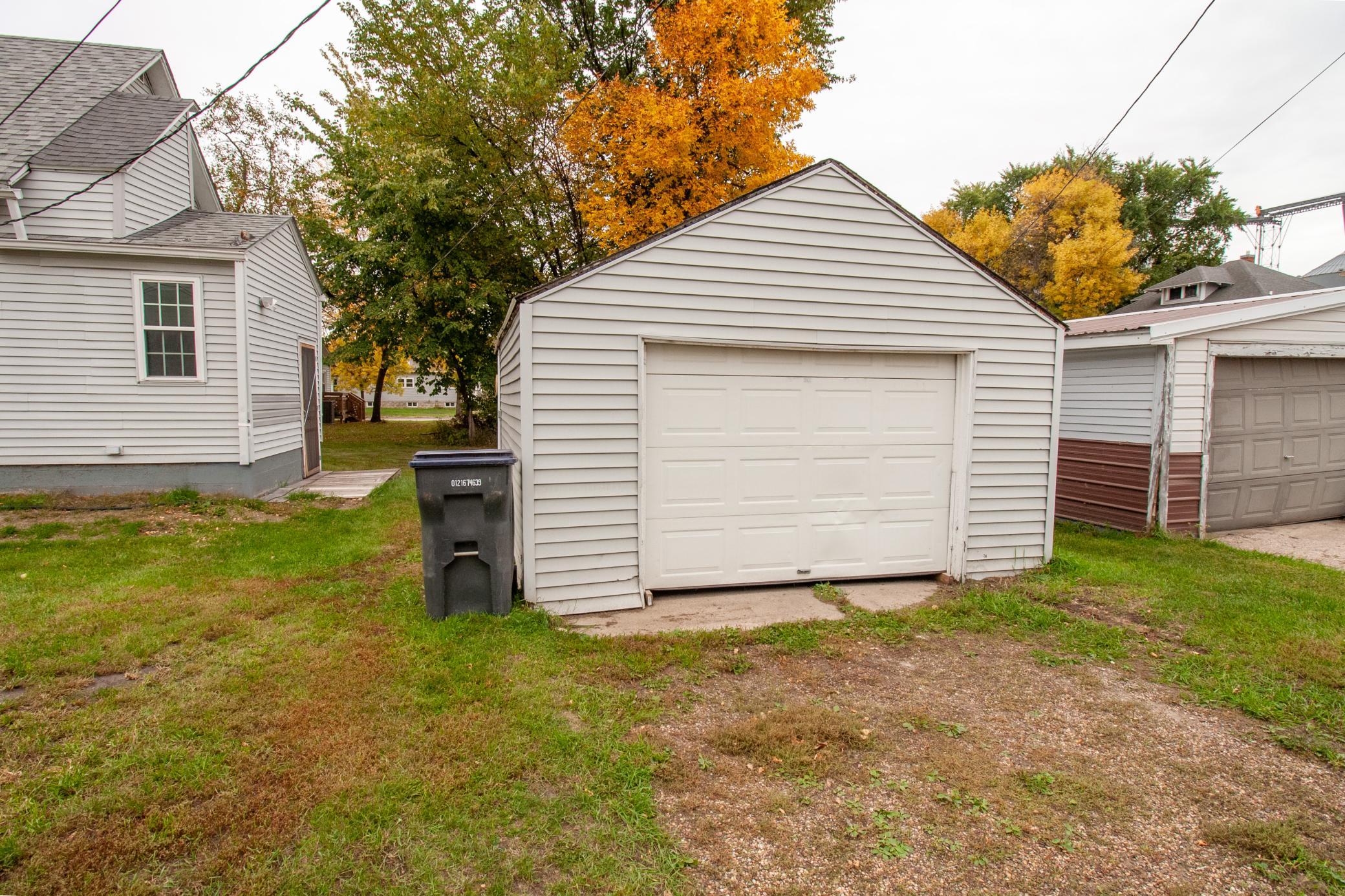 1925 single family home for sale at 617 Nebraska Avenue in Breckenridge, MN — 3 bed, 3 bath (photo 44 of 45)