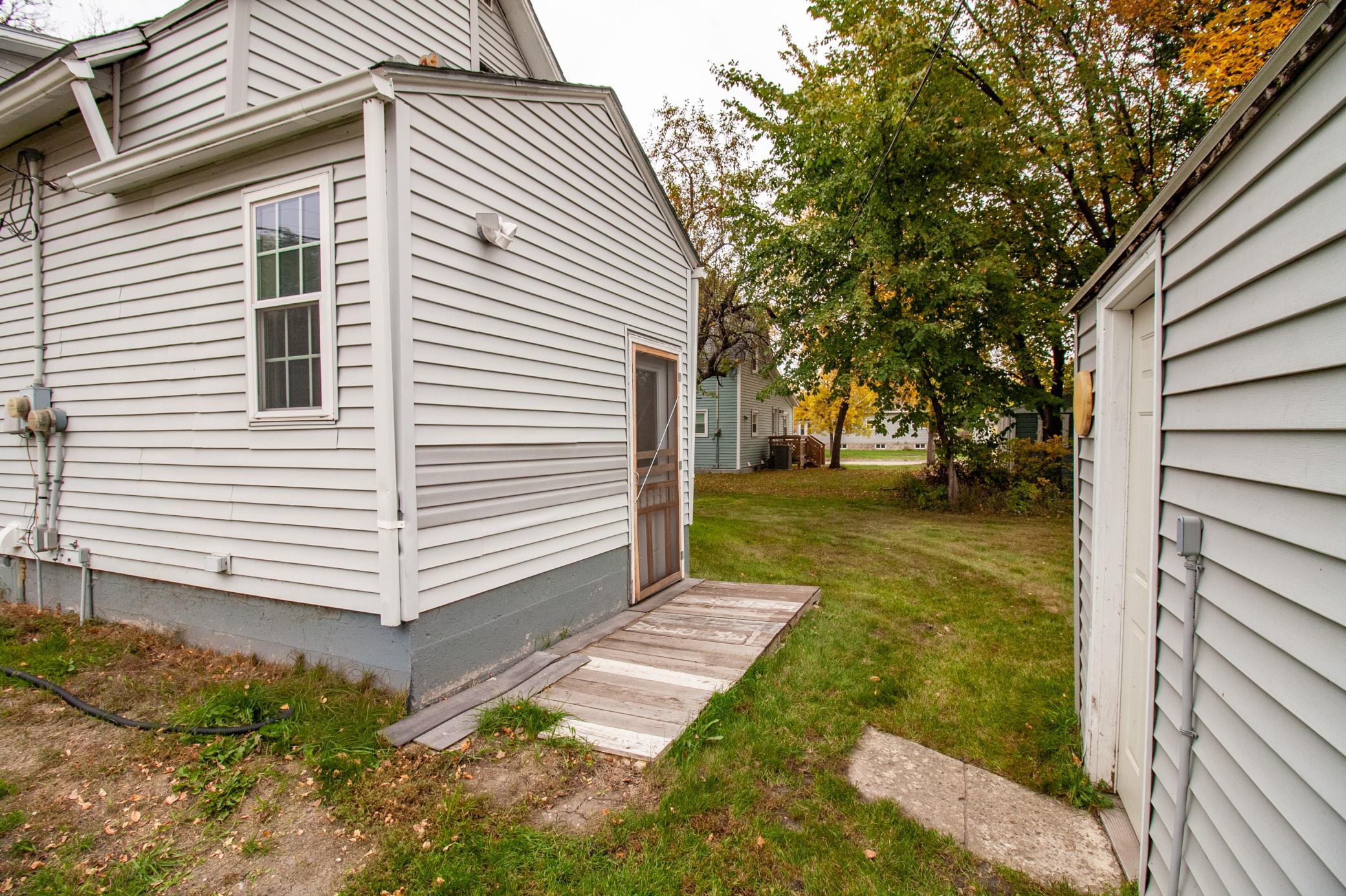 1925 single family home for sale at 617 Nebraska Avenue in Breckenridge, MN — 3 bed, 3 bath (photo 45 of 45)