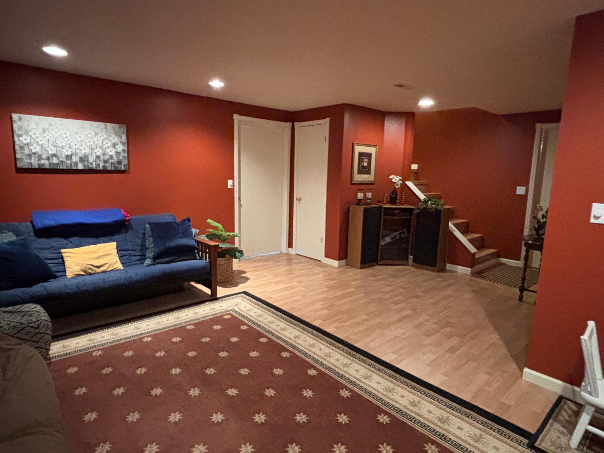 1994 single family home for sale at 1709 Little John Court in Thief River Falls, MN — 4 bed, 3 bath (photo 41 of 43)