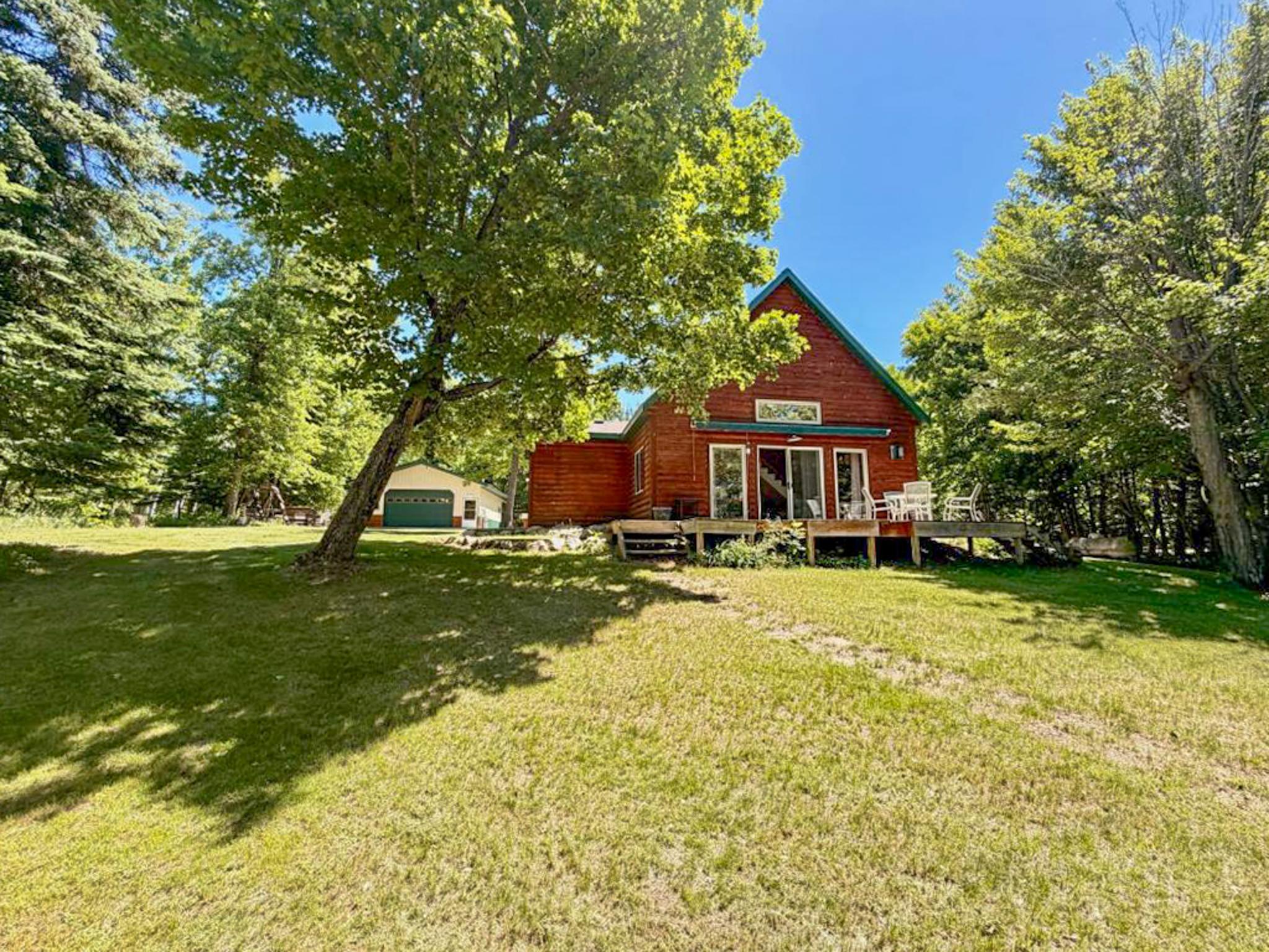 2002 single family home for sale at 50185 219th Avenue in Bemidji, MN — 1 bed, 1 bath (photo 11 of 78)