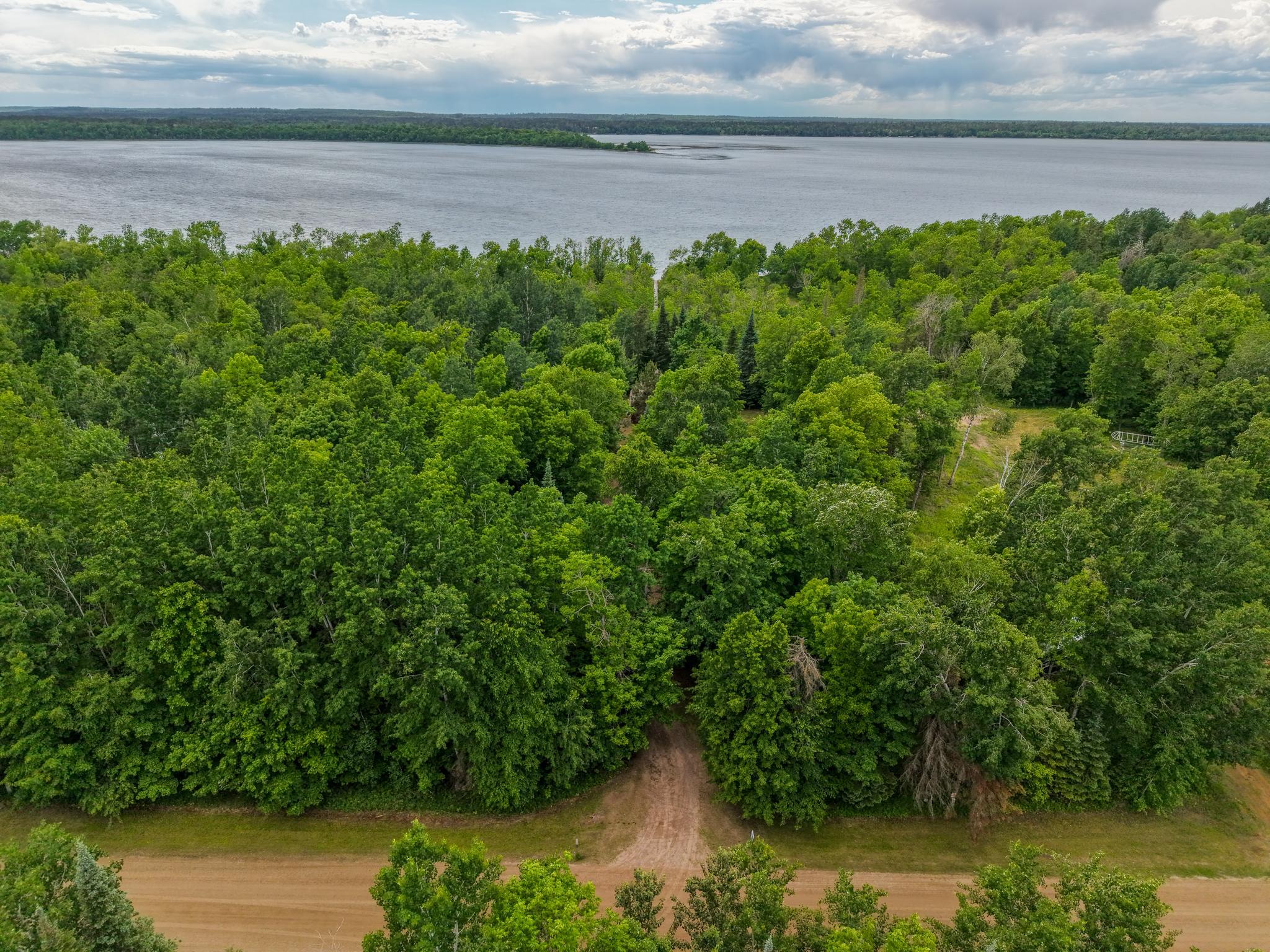 2002 single family home for sale at 50185 219th Avenue in Bemidji, MN — 1 bed, 1 bath (photo 41 of 78)