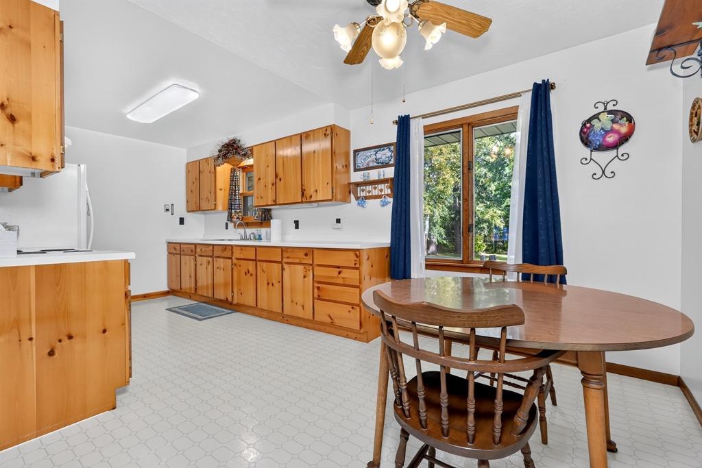 1956 single family home for sale at 29260 Clearwater Road in Grand Rapids, MN — 3 bed, 2 bath (photo 10 of 54)