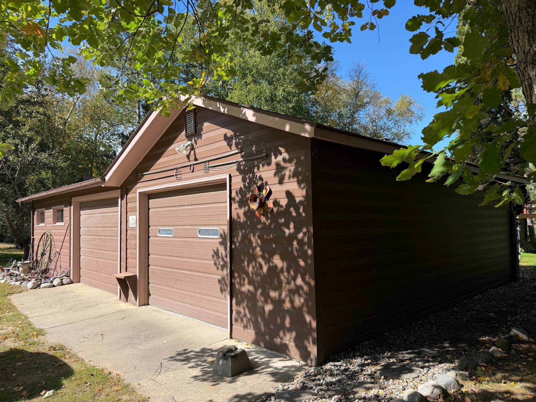1975 single family home for sale at 1282 Mississippi Drive NW in Bena, MN — 3 bed, 2 bath (photo 10 of 49)