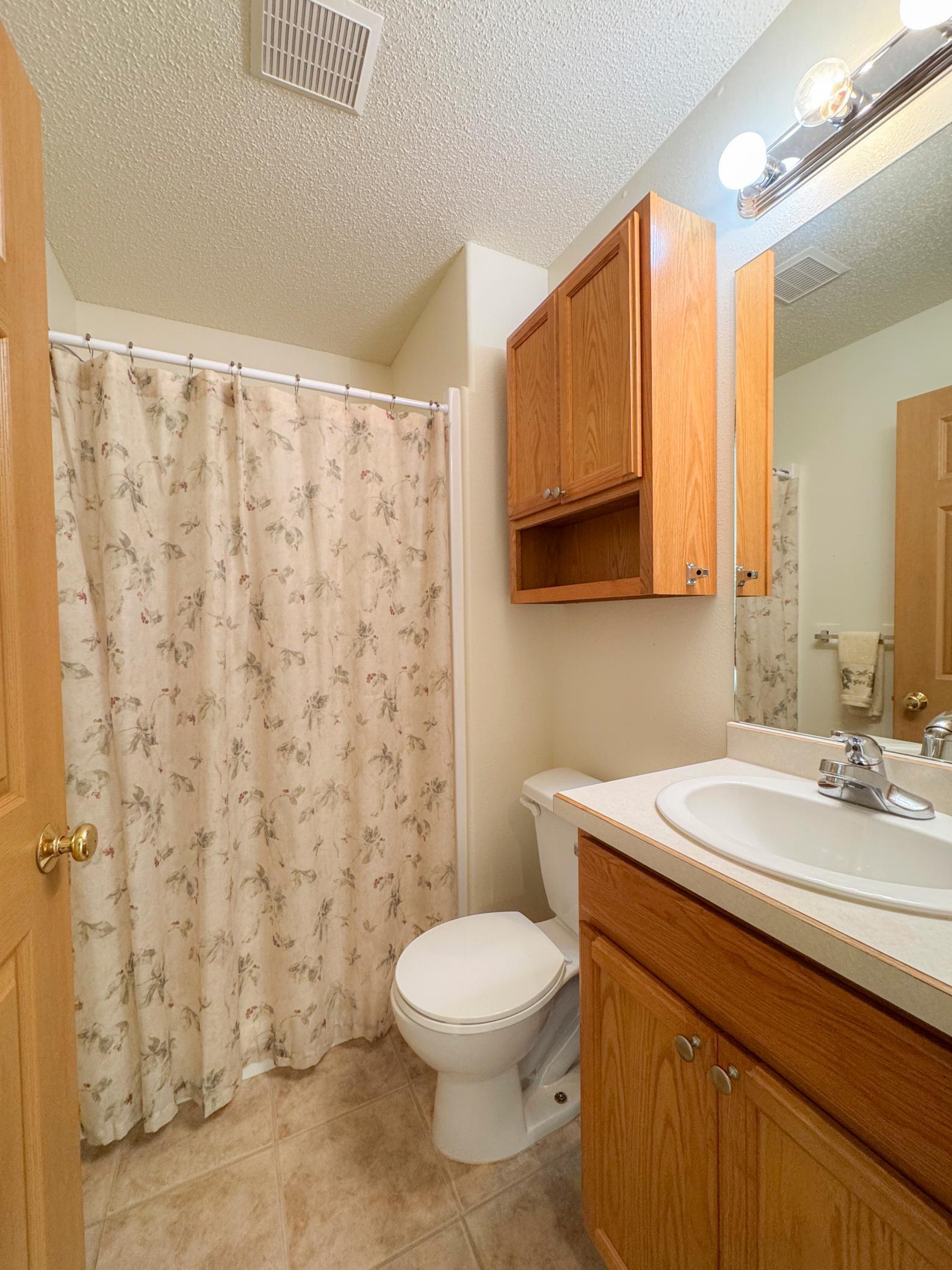 2005 townhouse for sale at 720 35th Street NW in Bemidji, MN — 2 bed, 2 bath (photo 21 of 22)