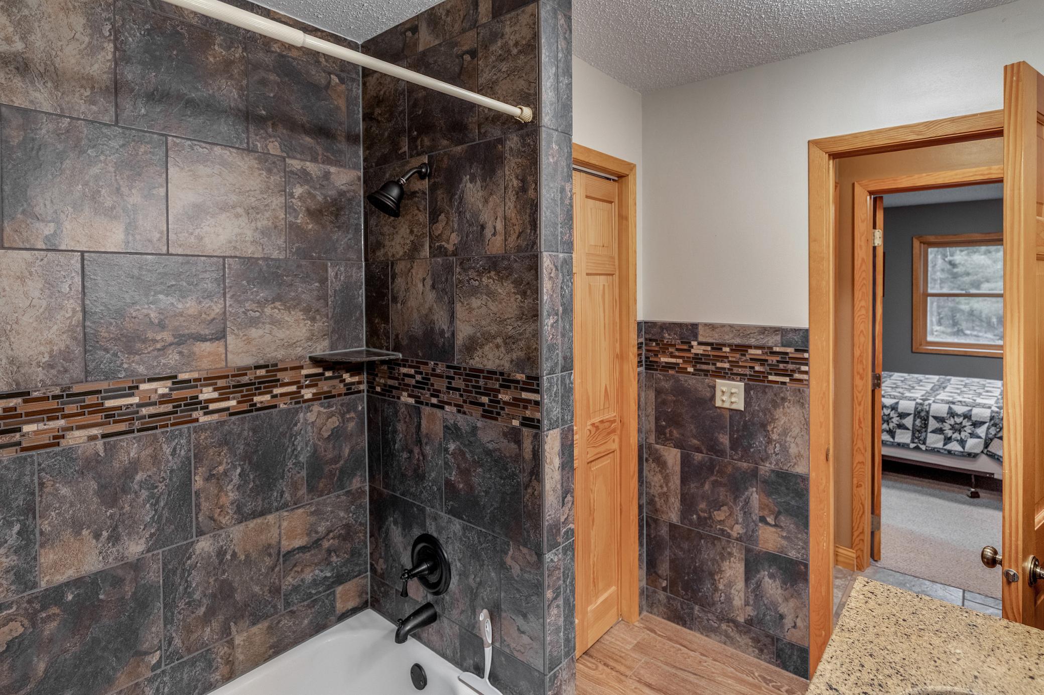 1993 single family home for sale at 443 S Lake Lawrence Road NE in Outing, MN — 1 bed, 1 bath (photo 15 of 44)