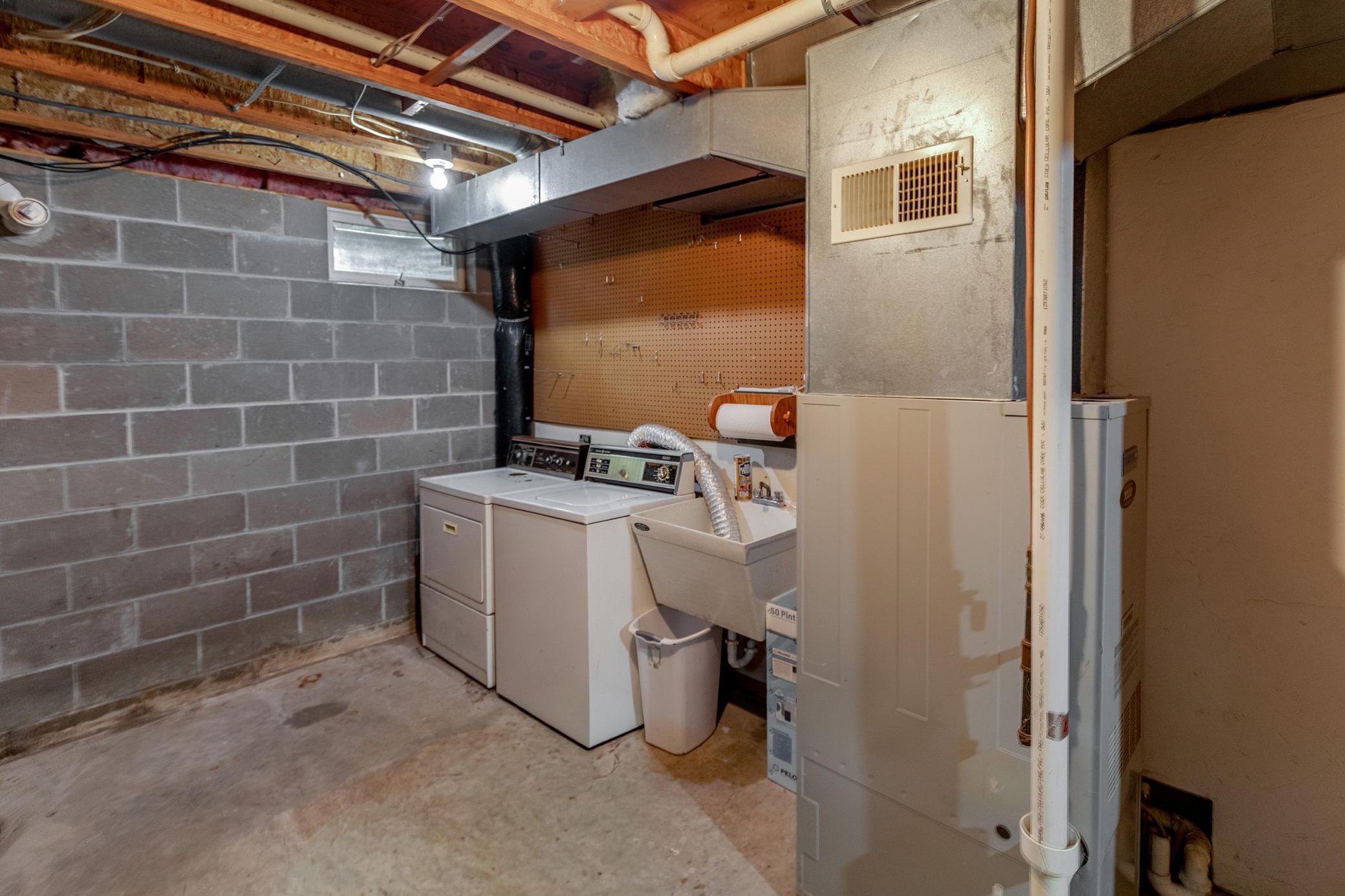 1993 single family home for sale at 443 S Lake Lawrence Road NE in Outing, MN — 1 bed, 1 bath (photo 28 of 44)