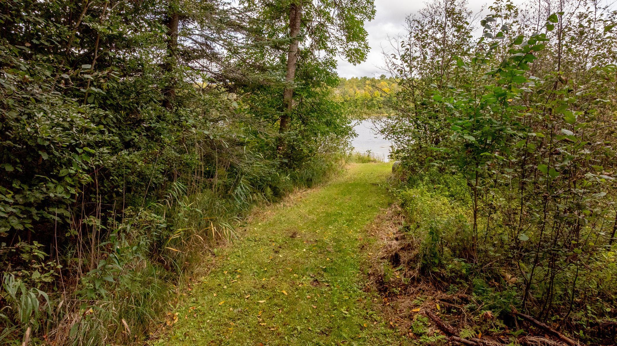 1993 single family home for sale at 443 S Lake Lawrence Road NE in Outing, MN — 1 bed, 1 bath (photo 37 of 44)